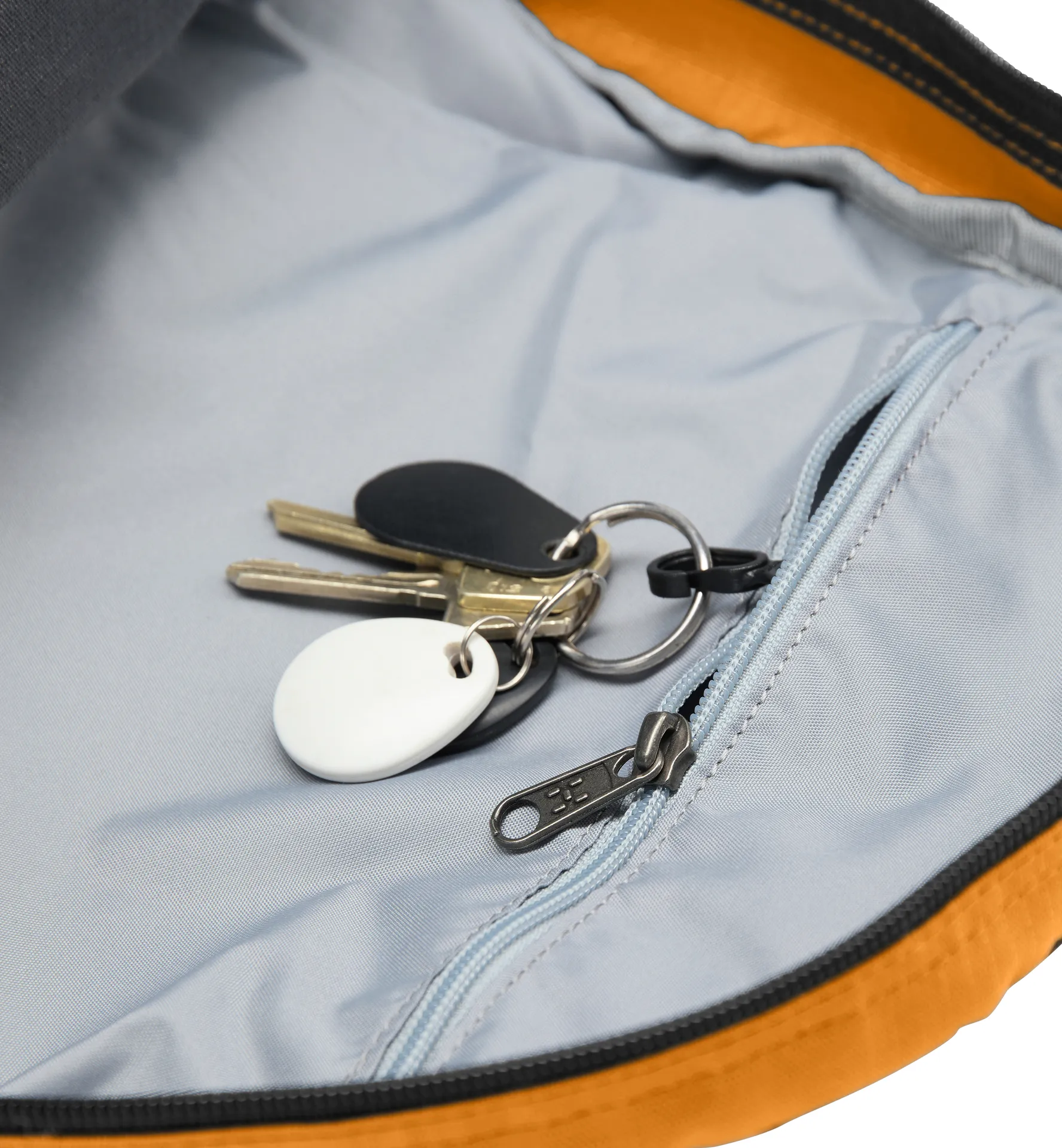 Tight Medium True Black/Desert Yellow