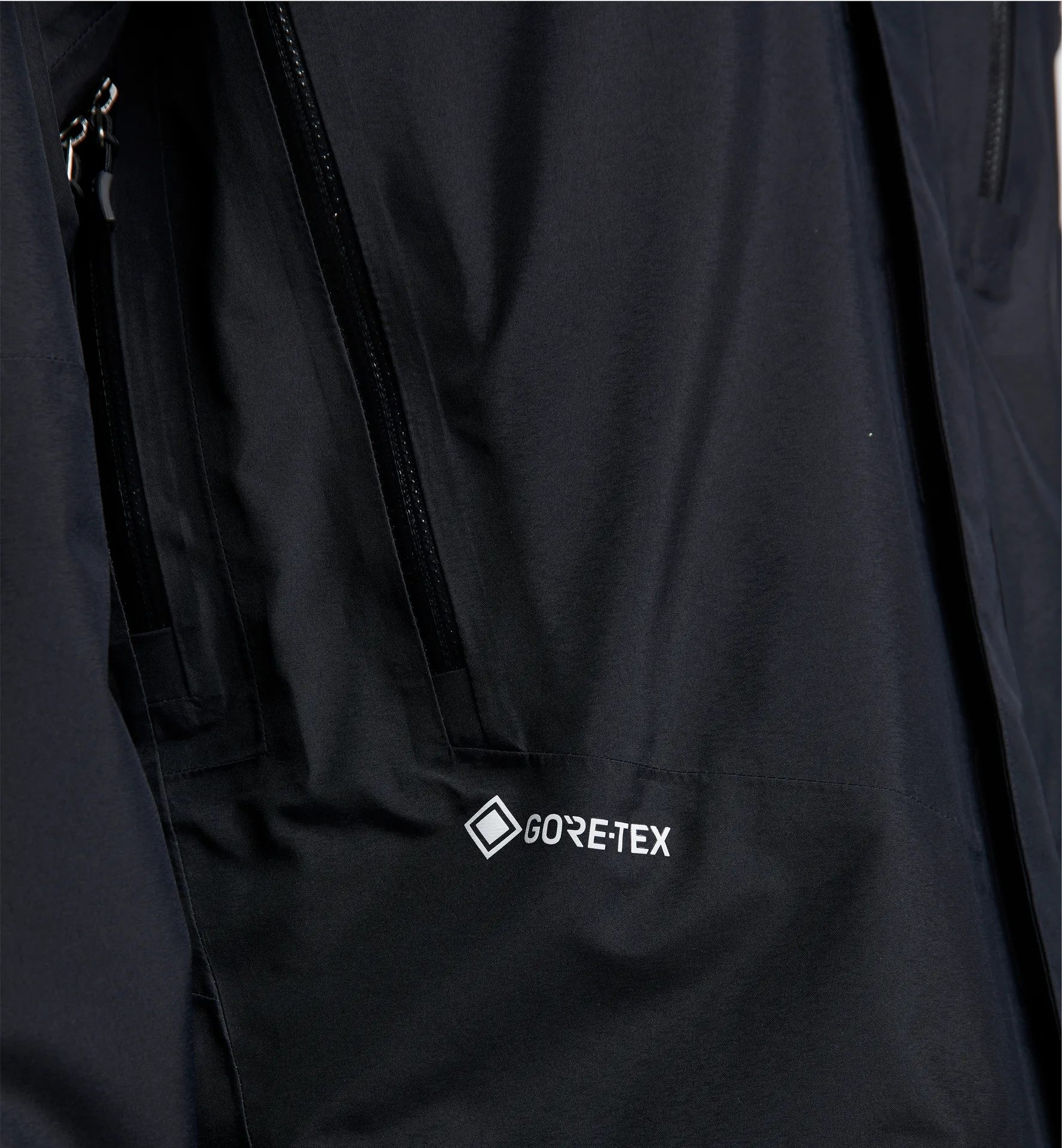 Astral GTX Jacket Women True Black