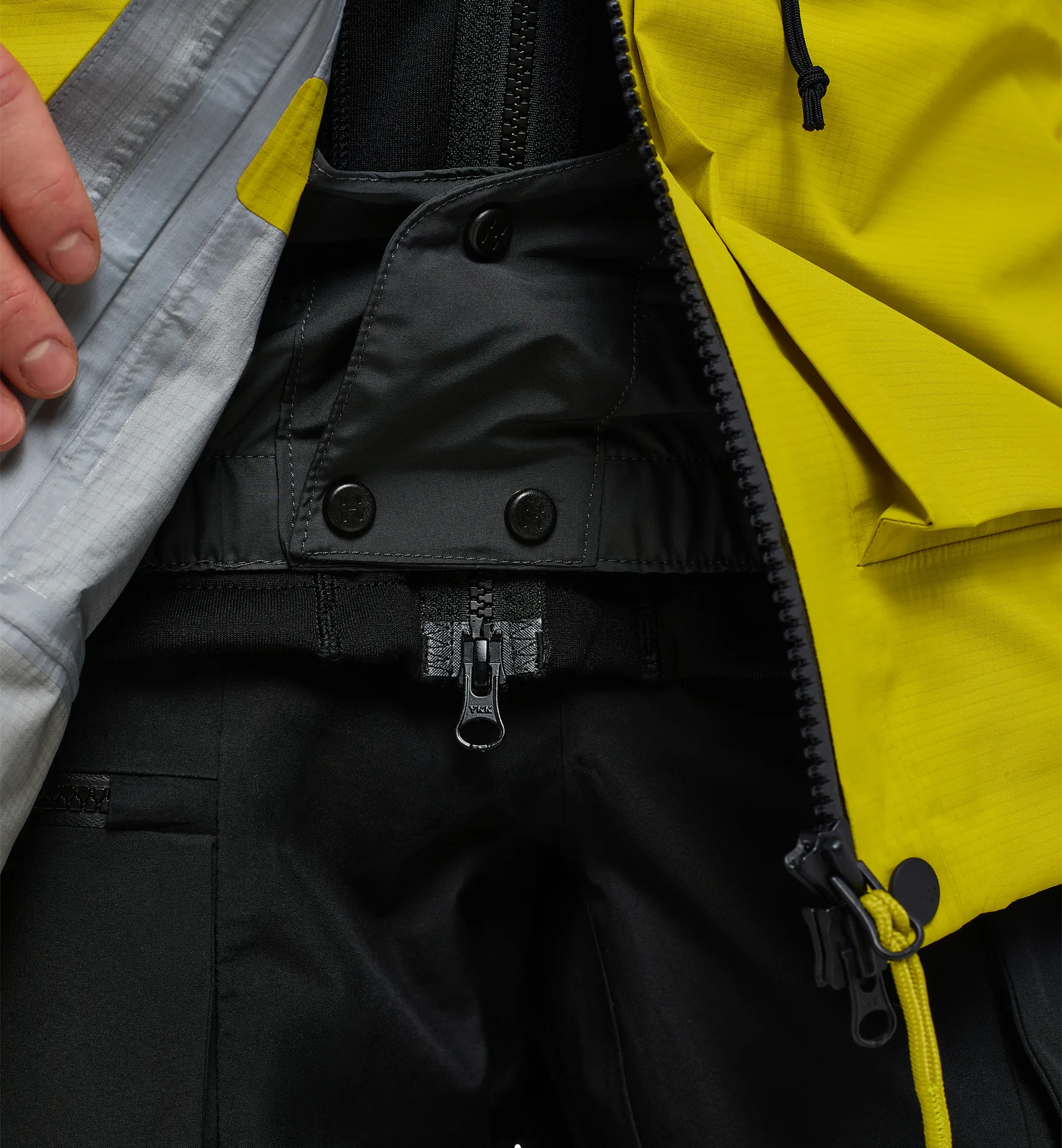 Vassi GTX Pro Jacket Women Sand/Cinnamon Brown