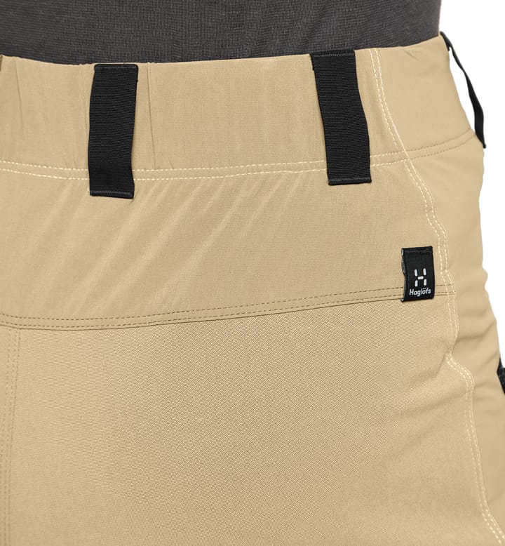 Mid Slim Shorts Women Sand/Magnetite