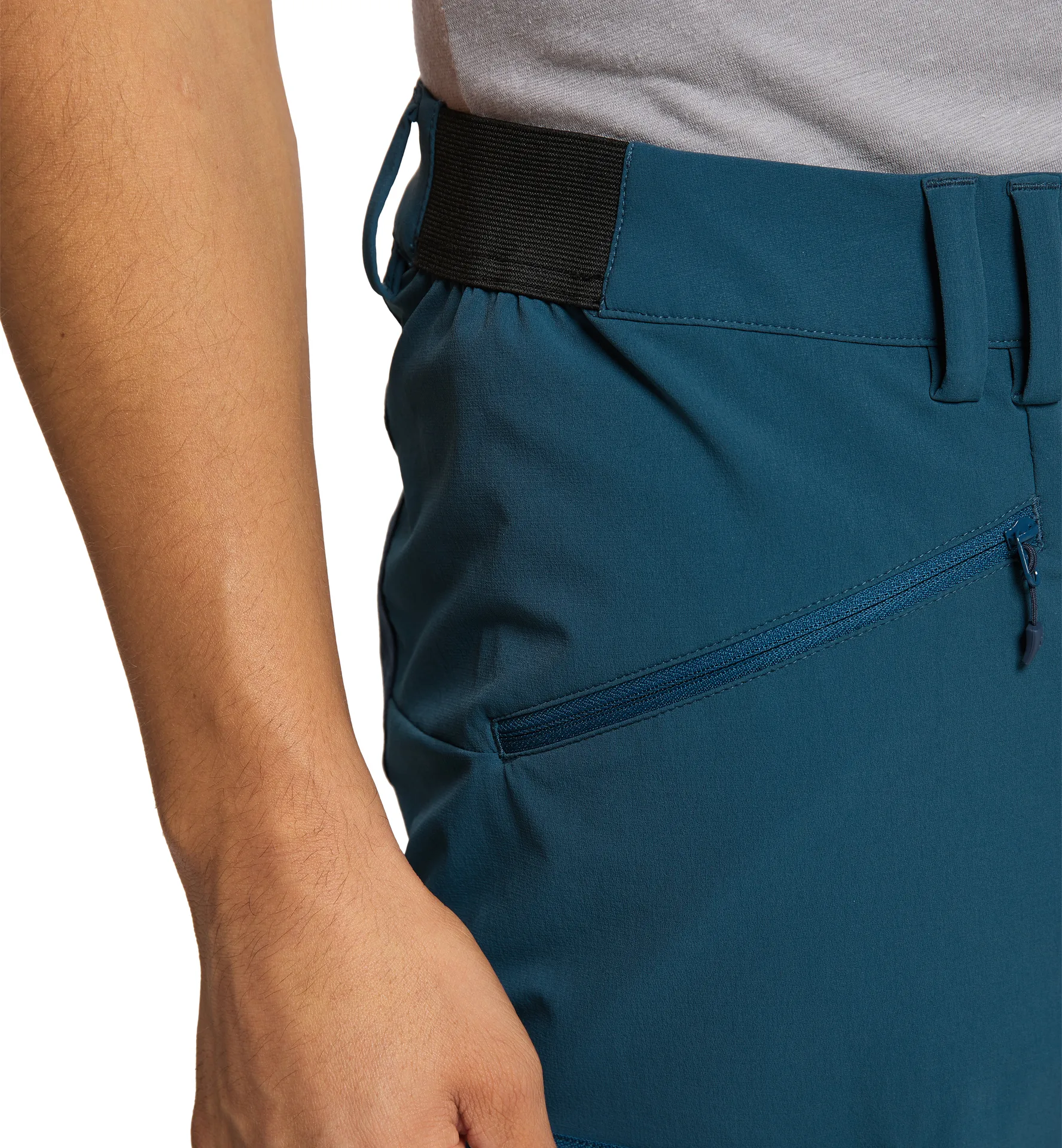 Rugged Slim Shorts Men Dark Ocean/True Black