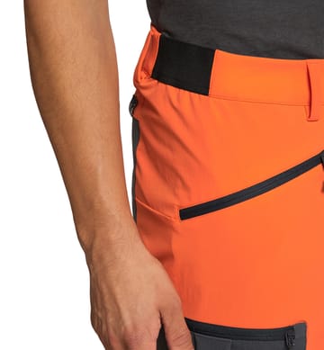 Rugged Slim Shorts Men Flame Orange/True Black