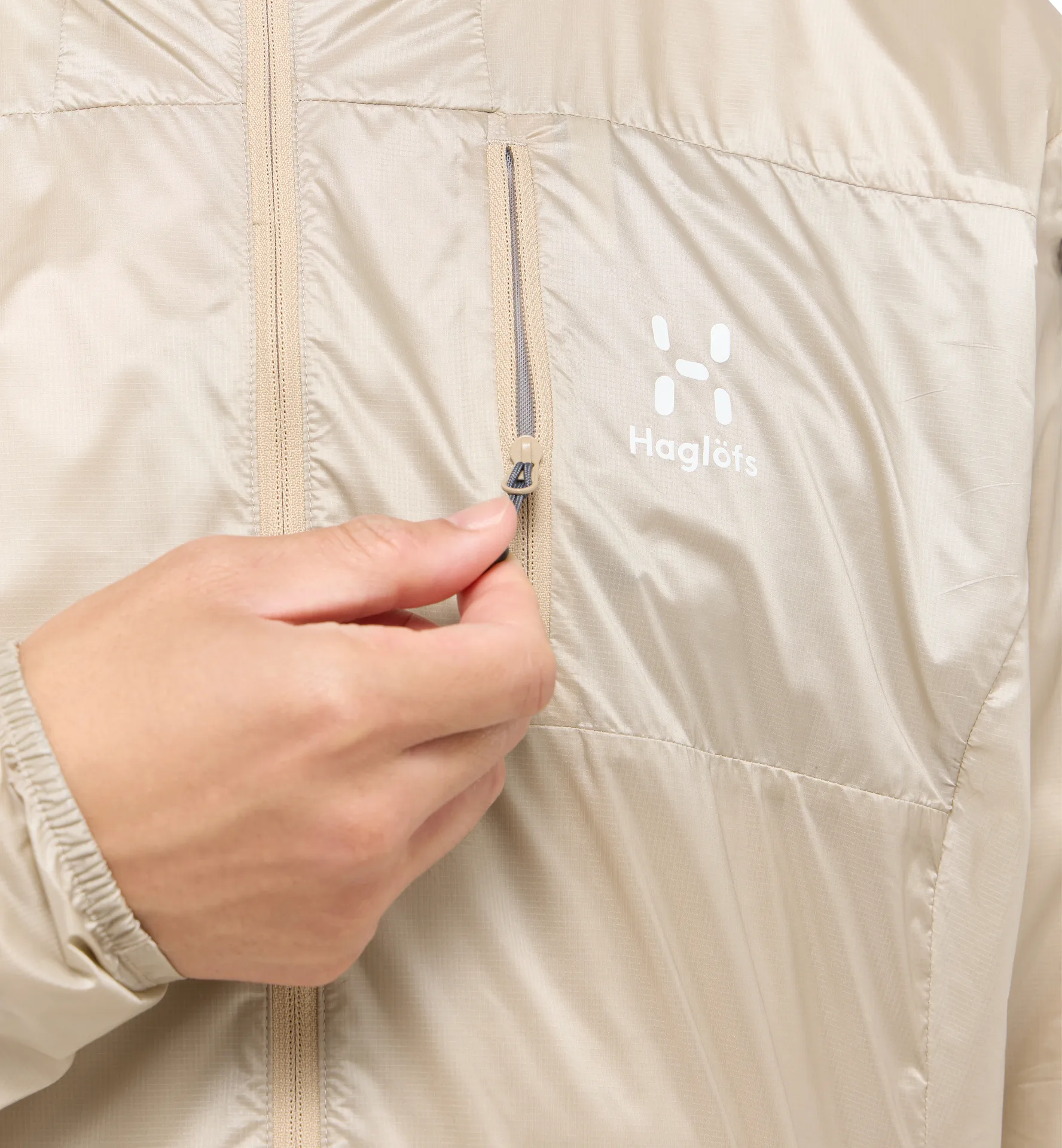 L.I.M Shield Hood Men Chalk Beige