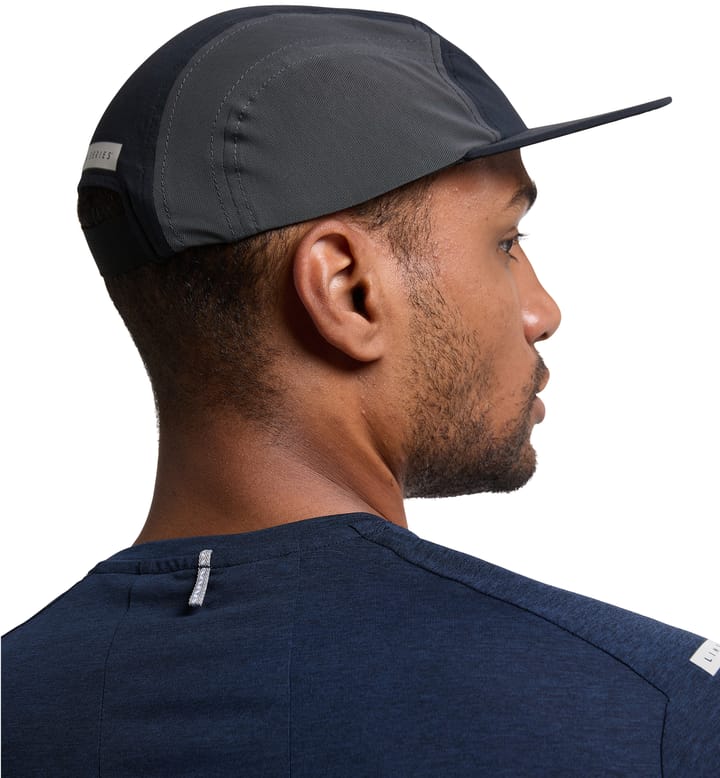 L.I.M Stretch Pocket Cap True Black