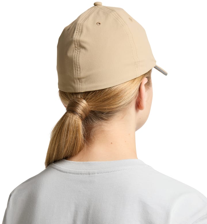 Equator III Cap Sand