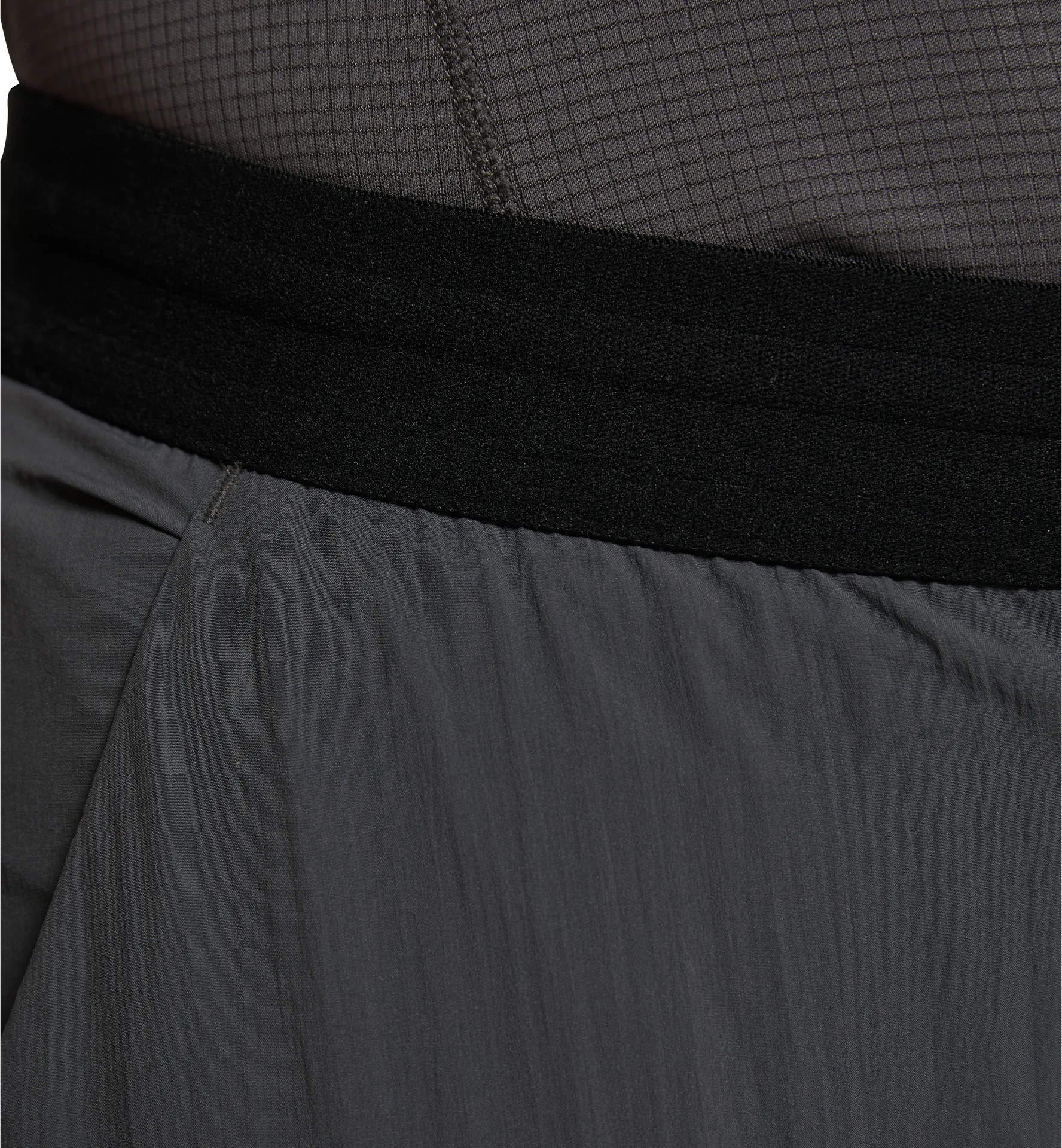 L.I.M Strive Lite Shorts Women Magnetite