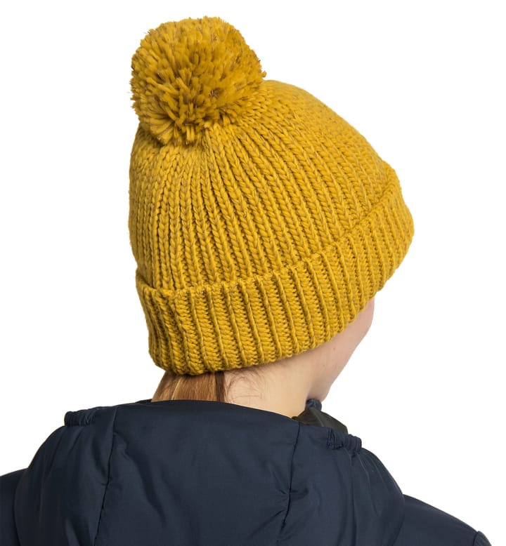 Daisy Beanie Autumn Leaves