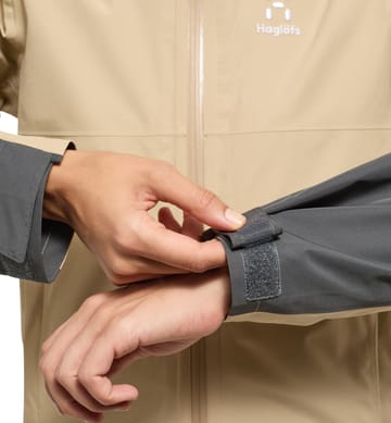 Finch Proof Jacket Women Sand/Magnetite