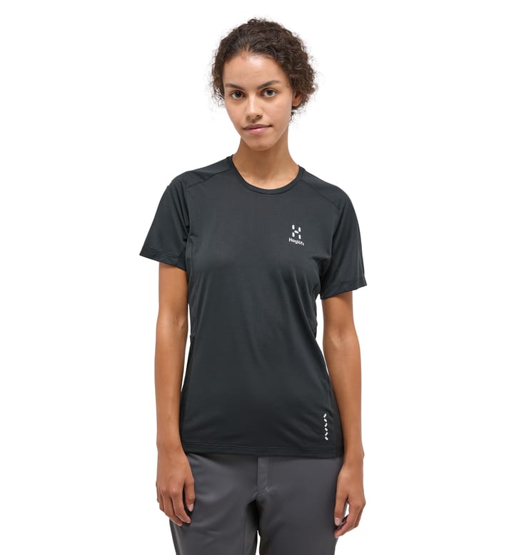 L.I.M Crux Tee Women True Black L.I.M Crux Tee Women True Black