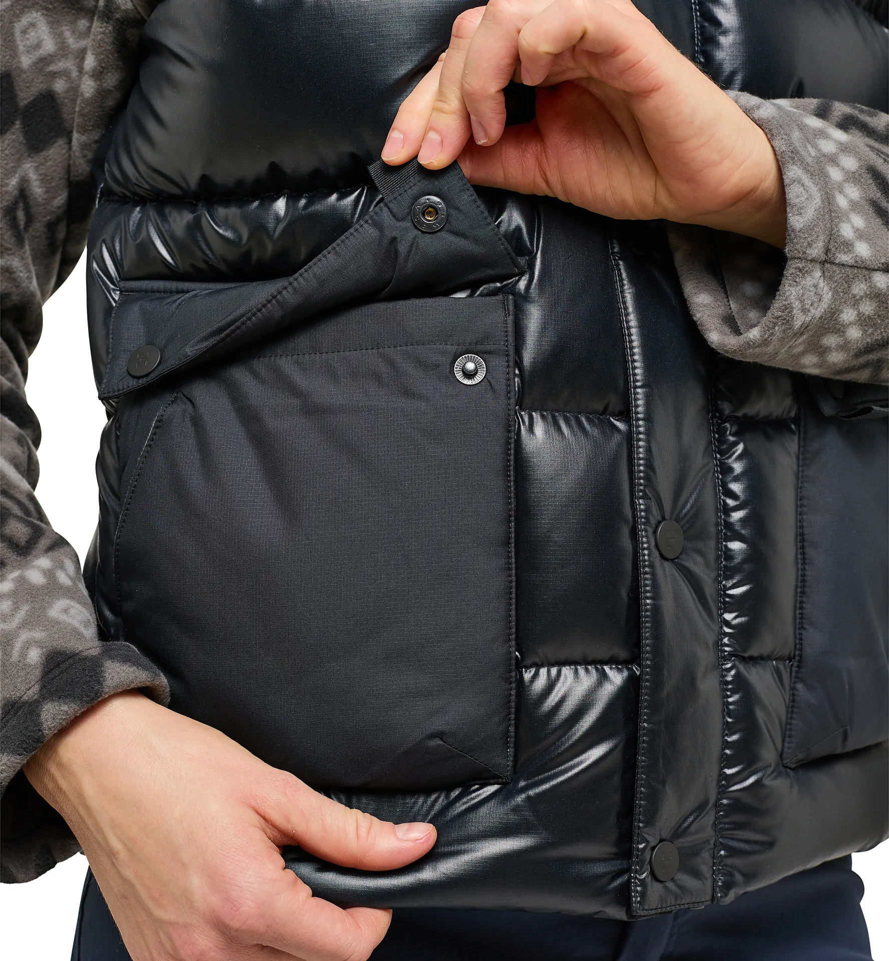 Funäs Down Vest Women True Black