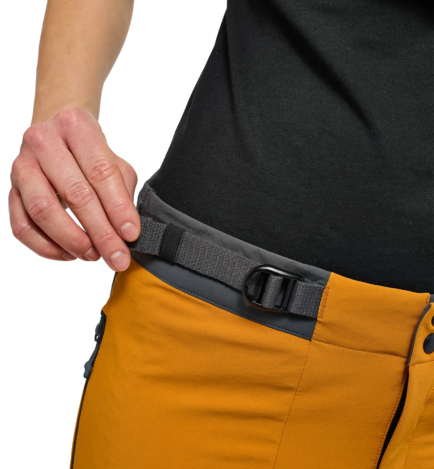 L.I.M Quiver Pant Women Desert Yellow/Magnetite