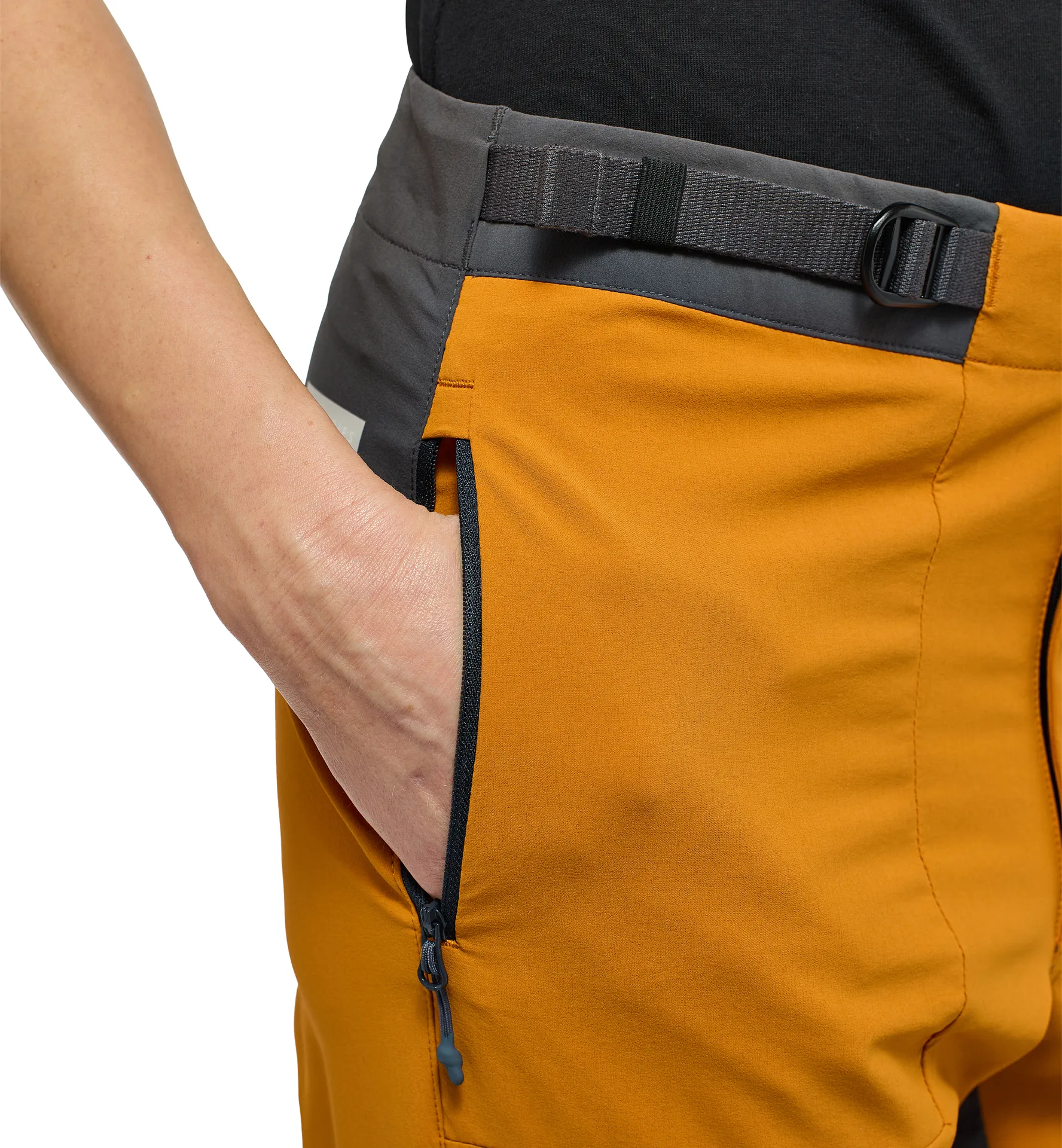 L.I.M Quiver Pant Women Desert Yellow/Magnetite