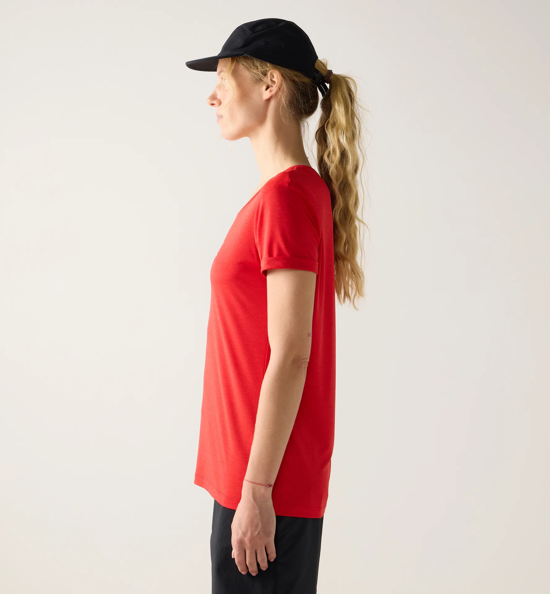 Ridge Hike Tee Women Bright Red
