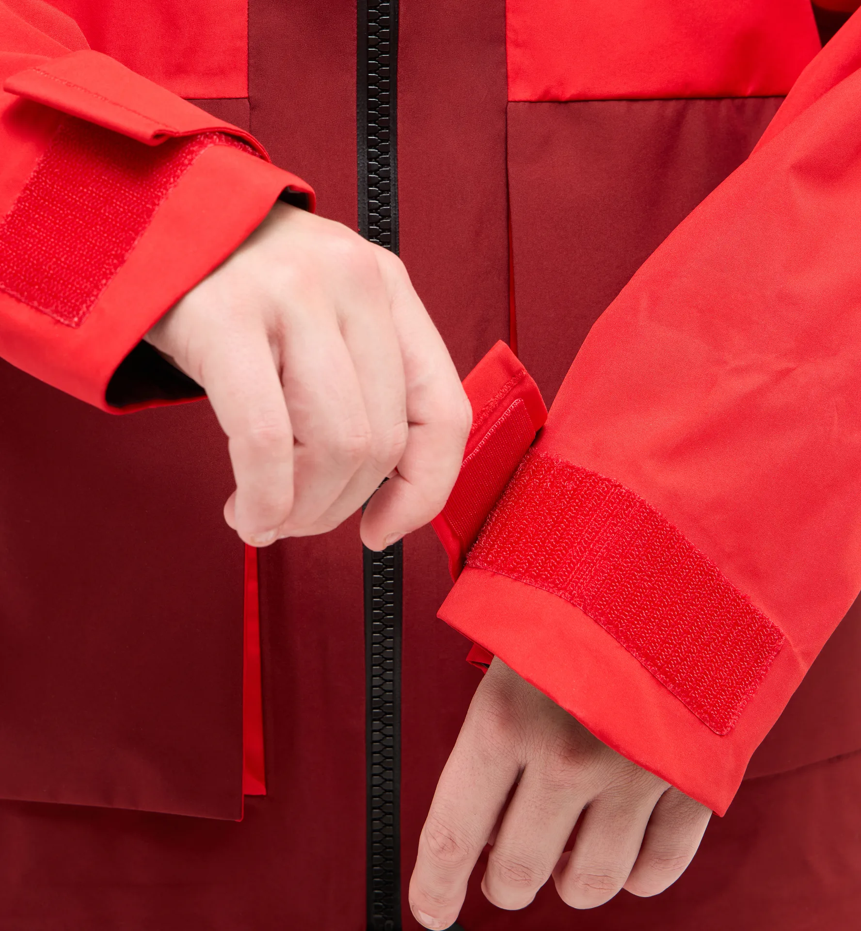 Vassi GTX Jacket Women Bright Red/Carmine Red