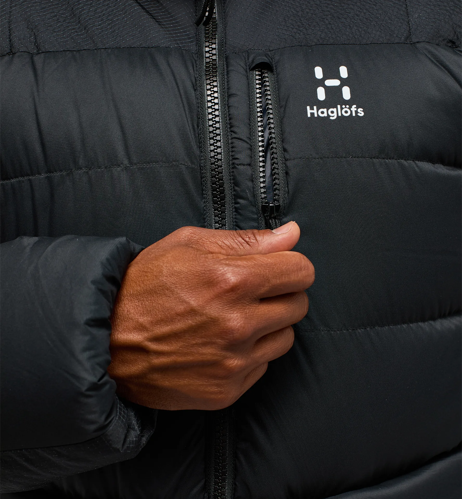 Riksgränsen Down 850 Hood Men True Black