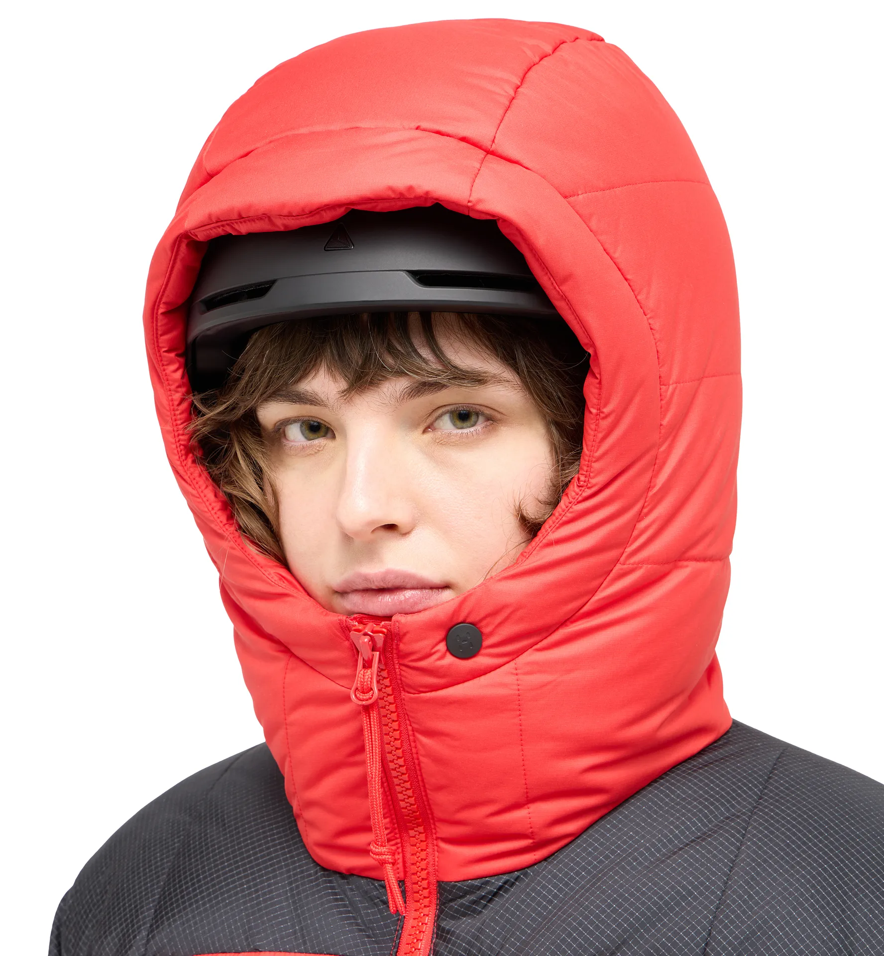 Riksgränsen Down 850 Hood Women Bright Red/True Black