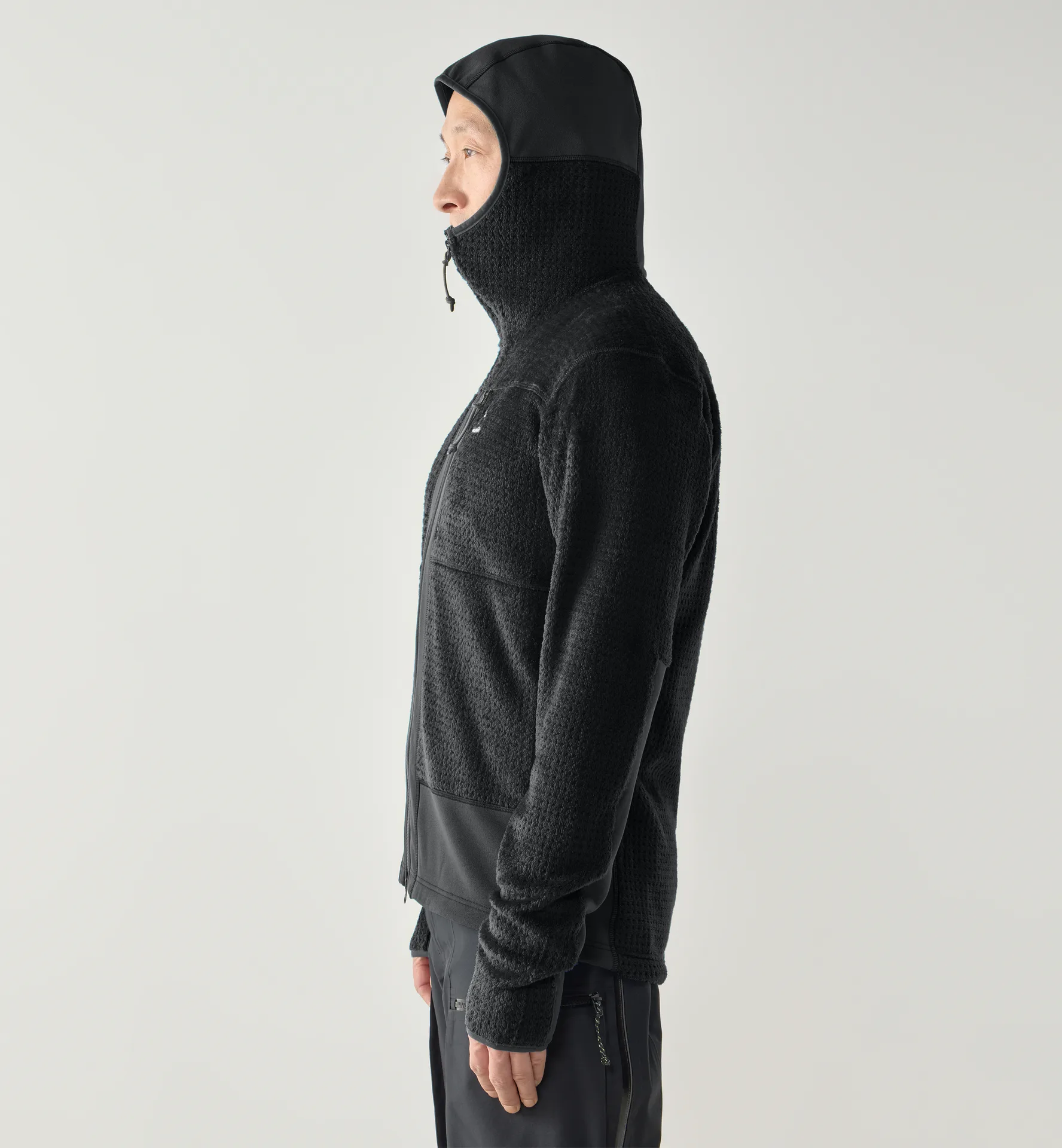 Vassi Mid Hood Men True Black