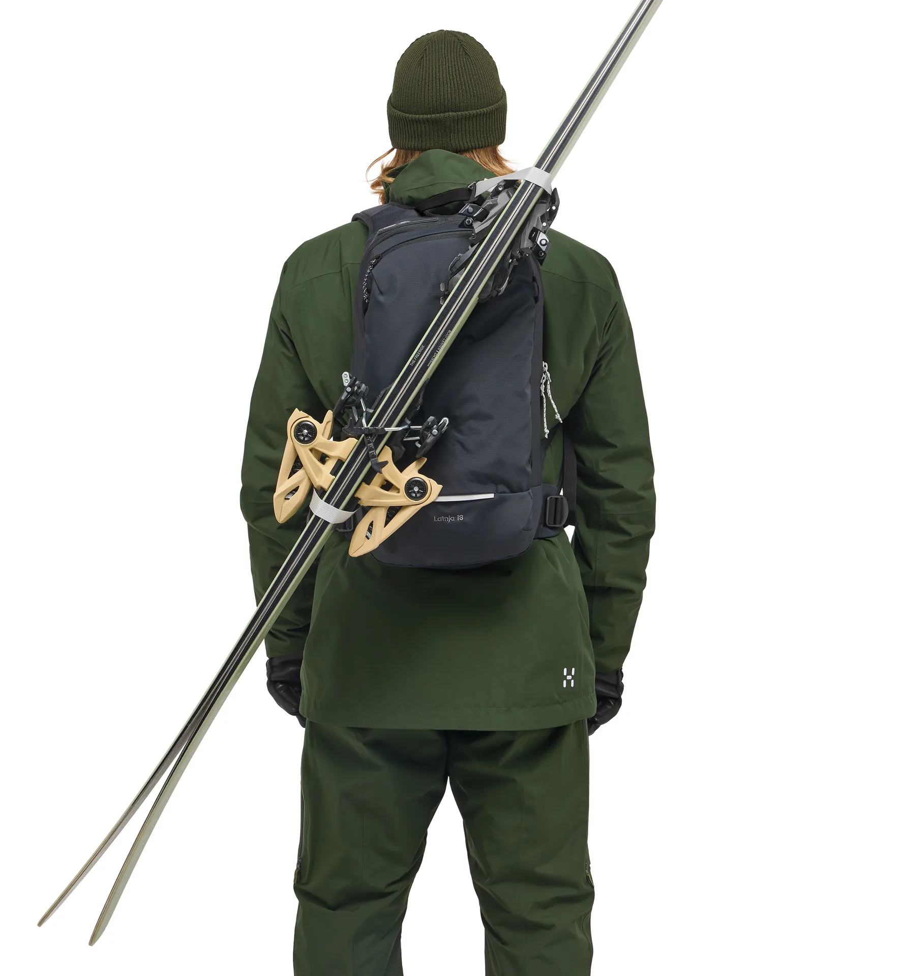 Latnja 18 True Black