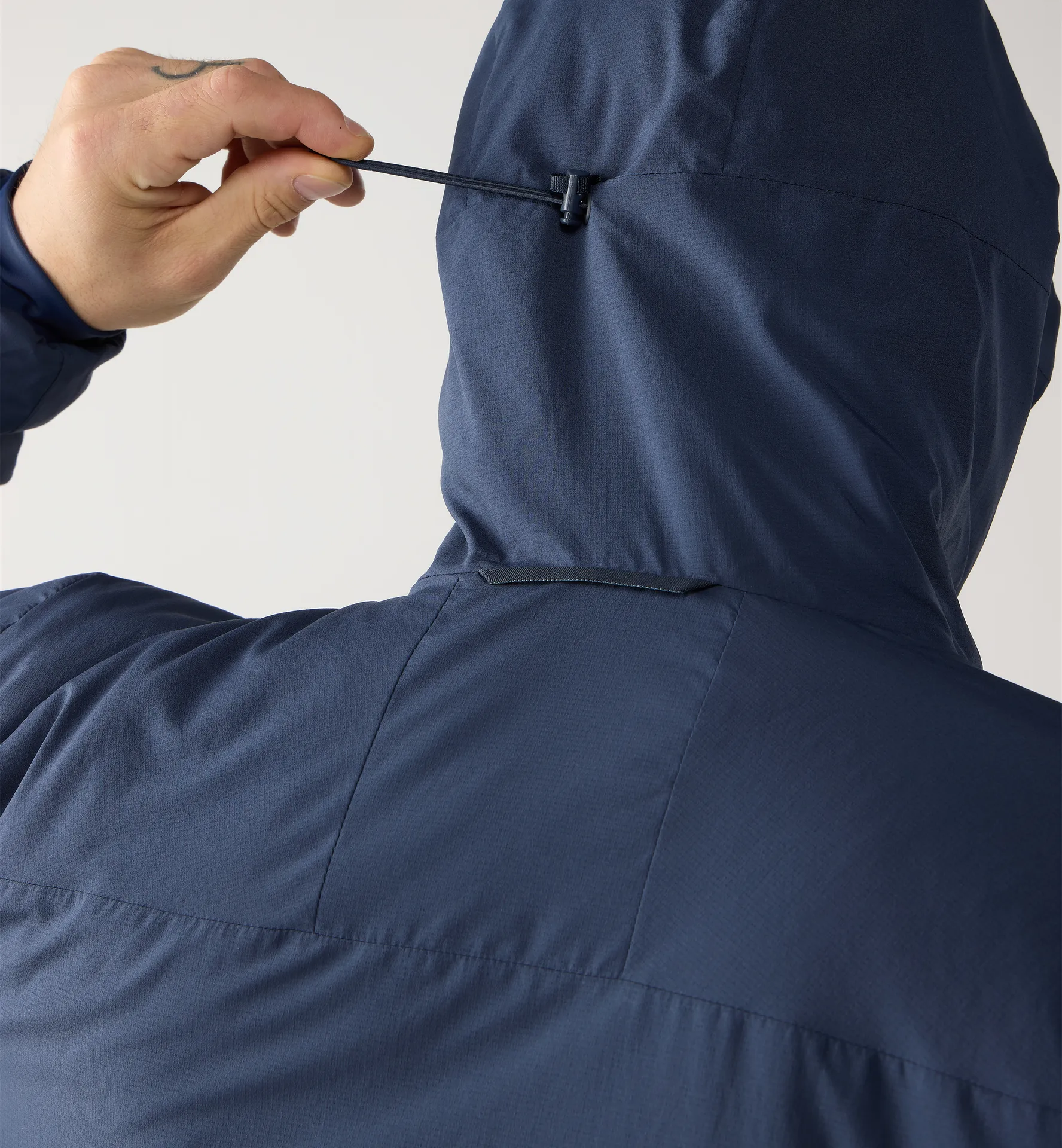 Mimic Alert Hood Men Tarn Blue