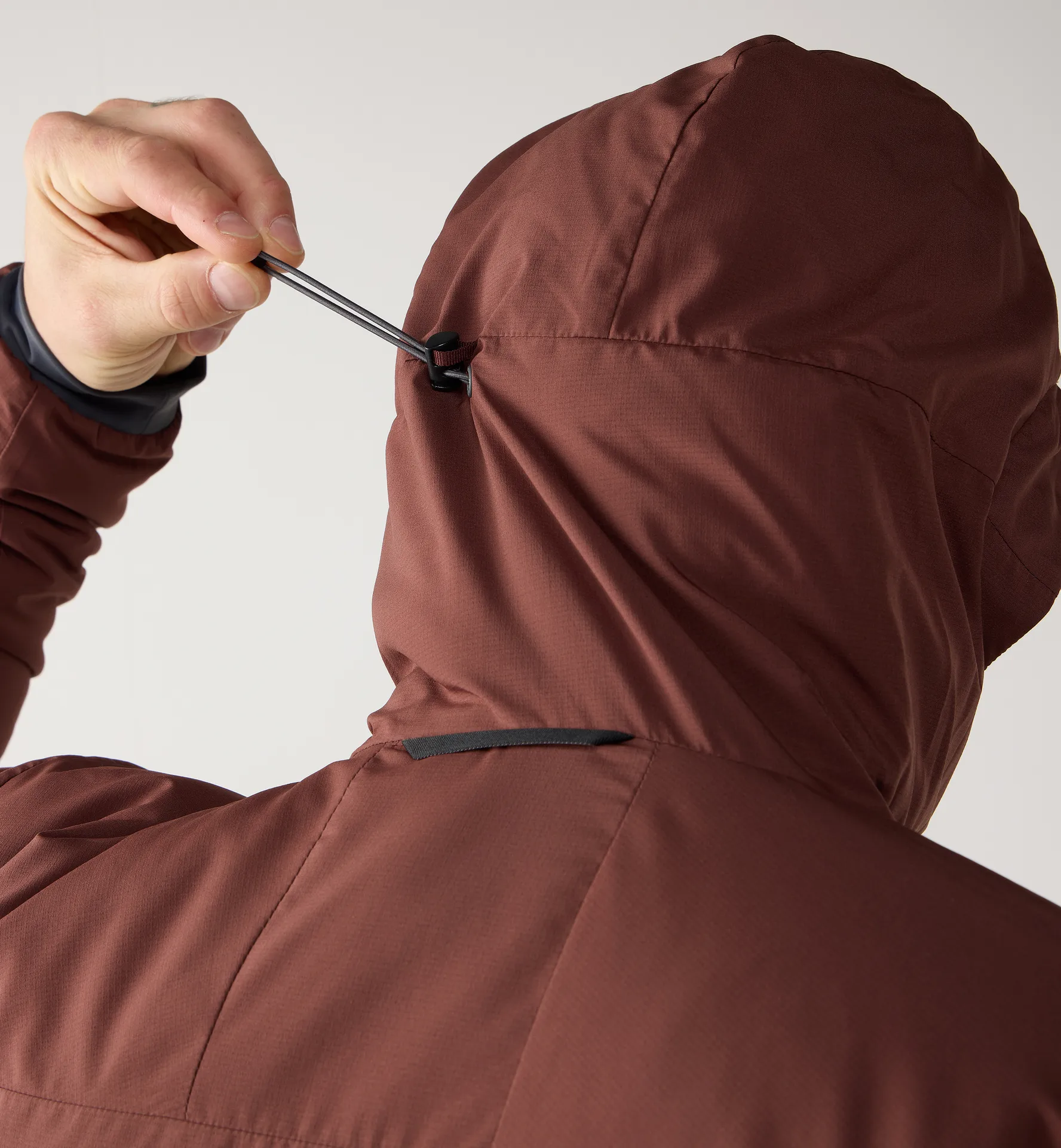 Mimic Alert Hood Men Maroon Trail
