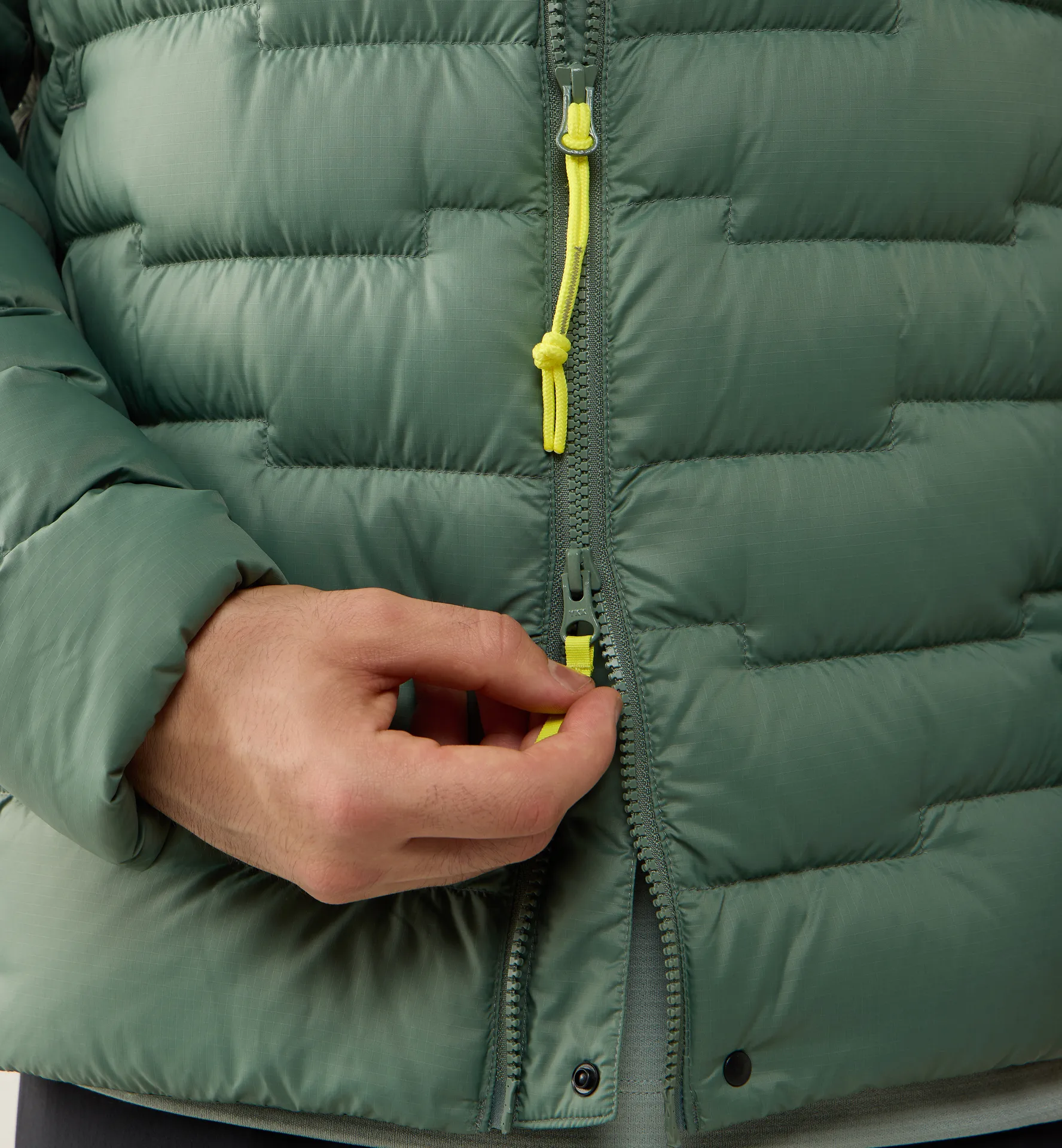 ROC Flash Down Hood Men Chlorophyll Green