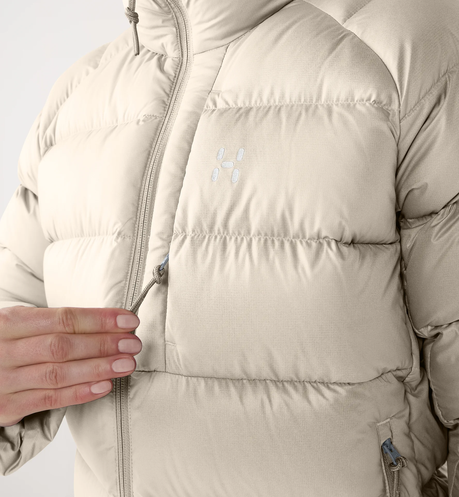 Rosson Down Hood Women Chalk Beige