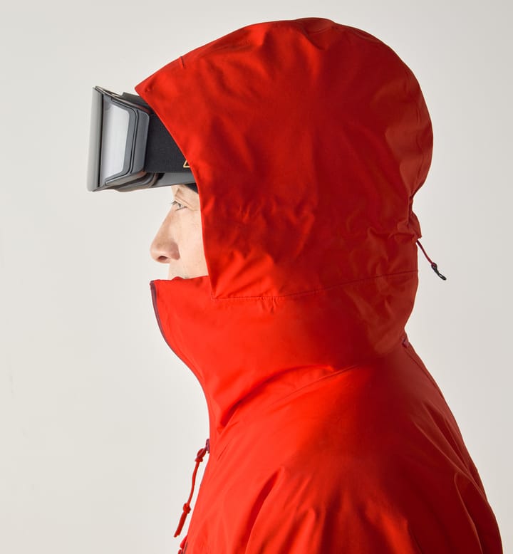 Latnja GTX Insulated Jacket Men Tech Red Latnja GTX Insulated Jacket Men Tech Red