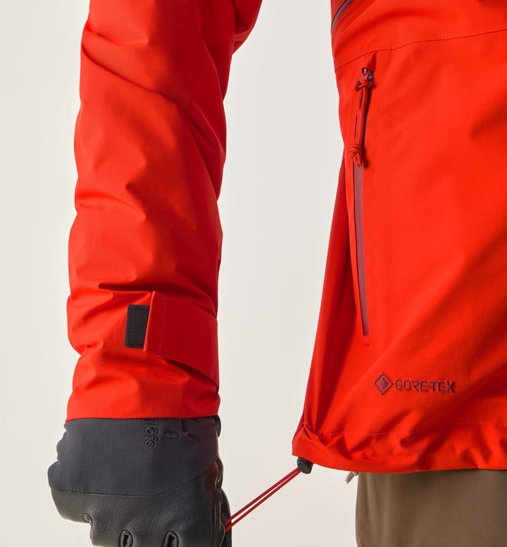 Latnja GTX Insulated Jacket Men Tech Red Latnja GTX Insulated Jacket Men Tech Red