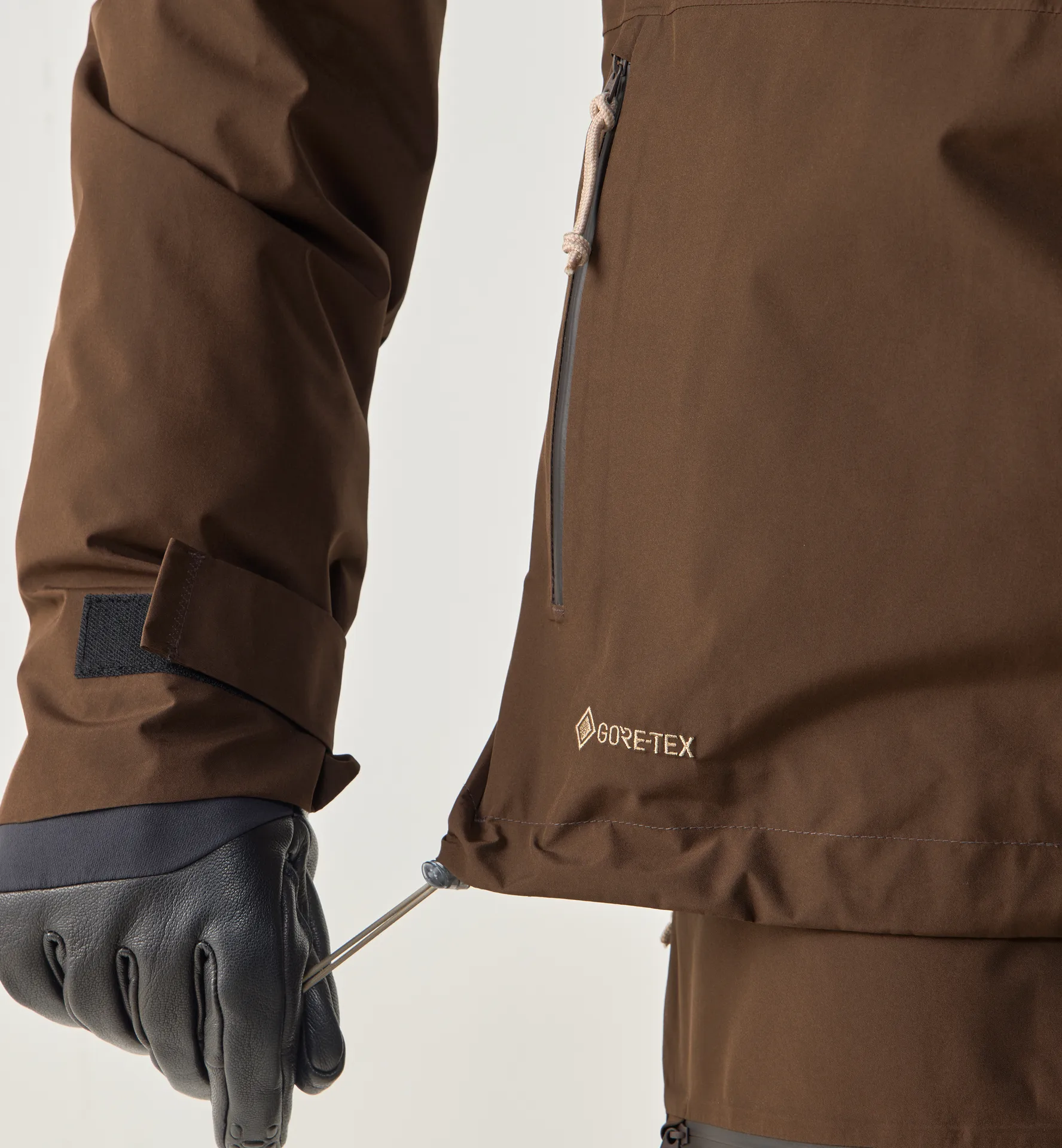 Latnja GTX Insulated Jacket Men Woodland Brown