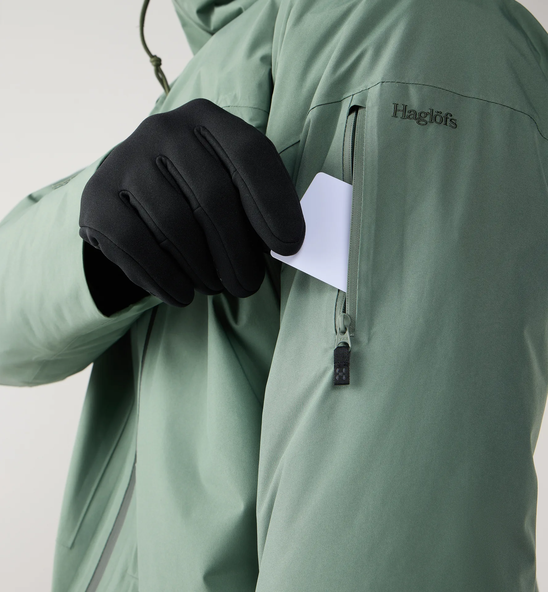 Latnja GTX Insulated Jacket Men Chlorophyll Green