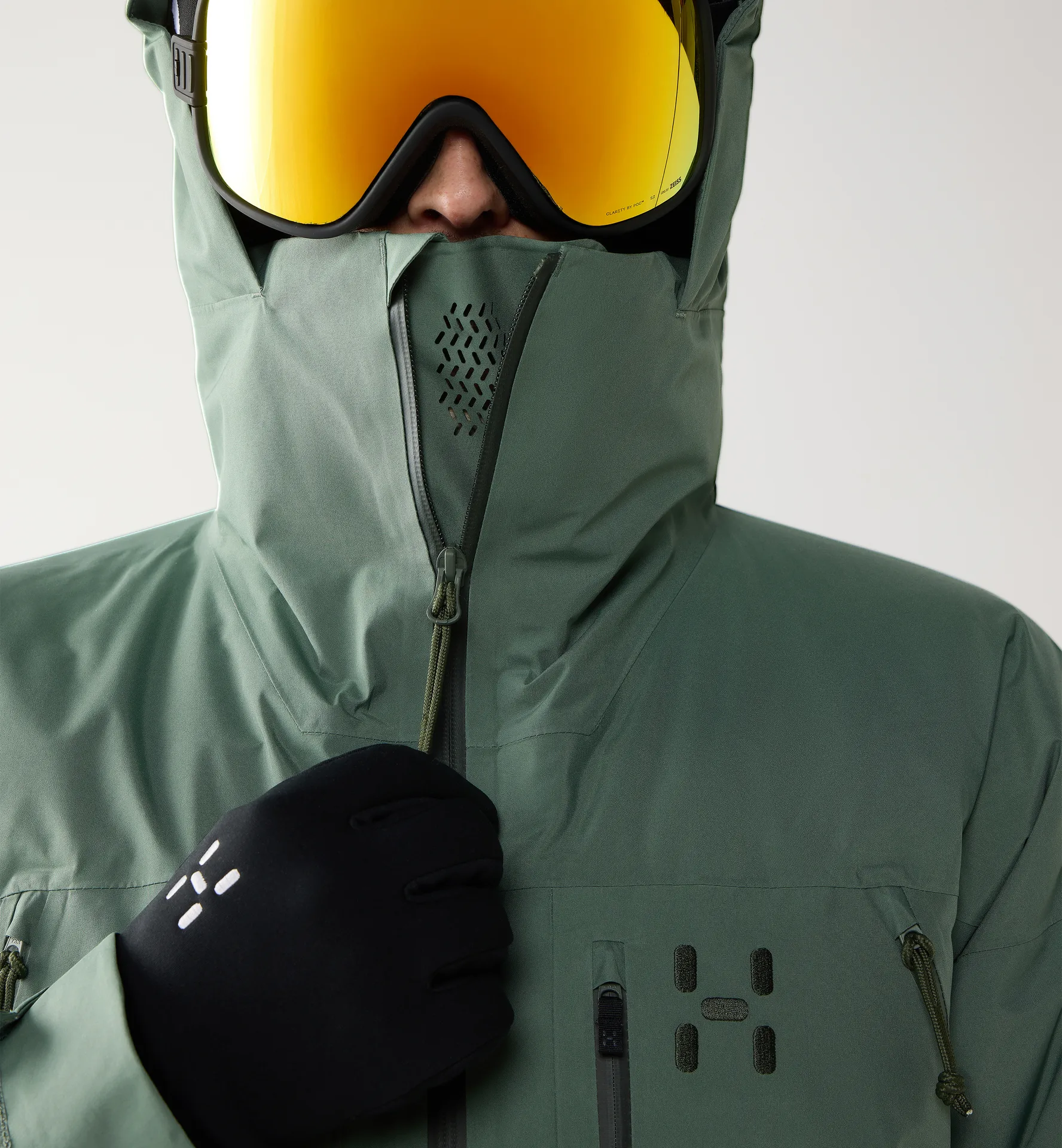 Latnja GTX Insulated Jacket Men Chlorophyll Green