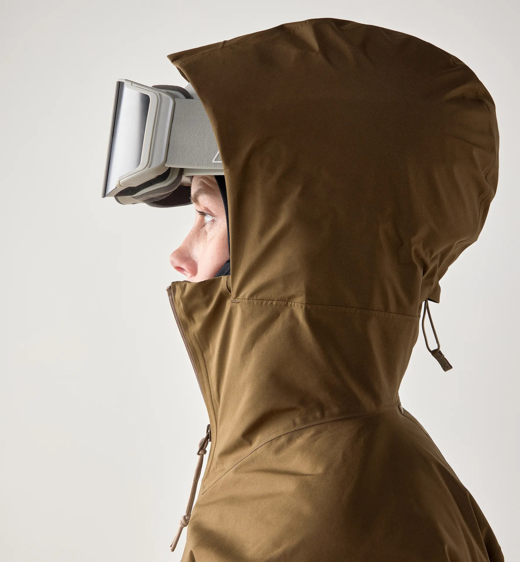 Latnja GTX Insulated Jacket Women Teak Brown