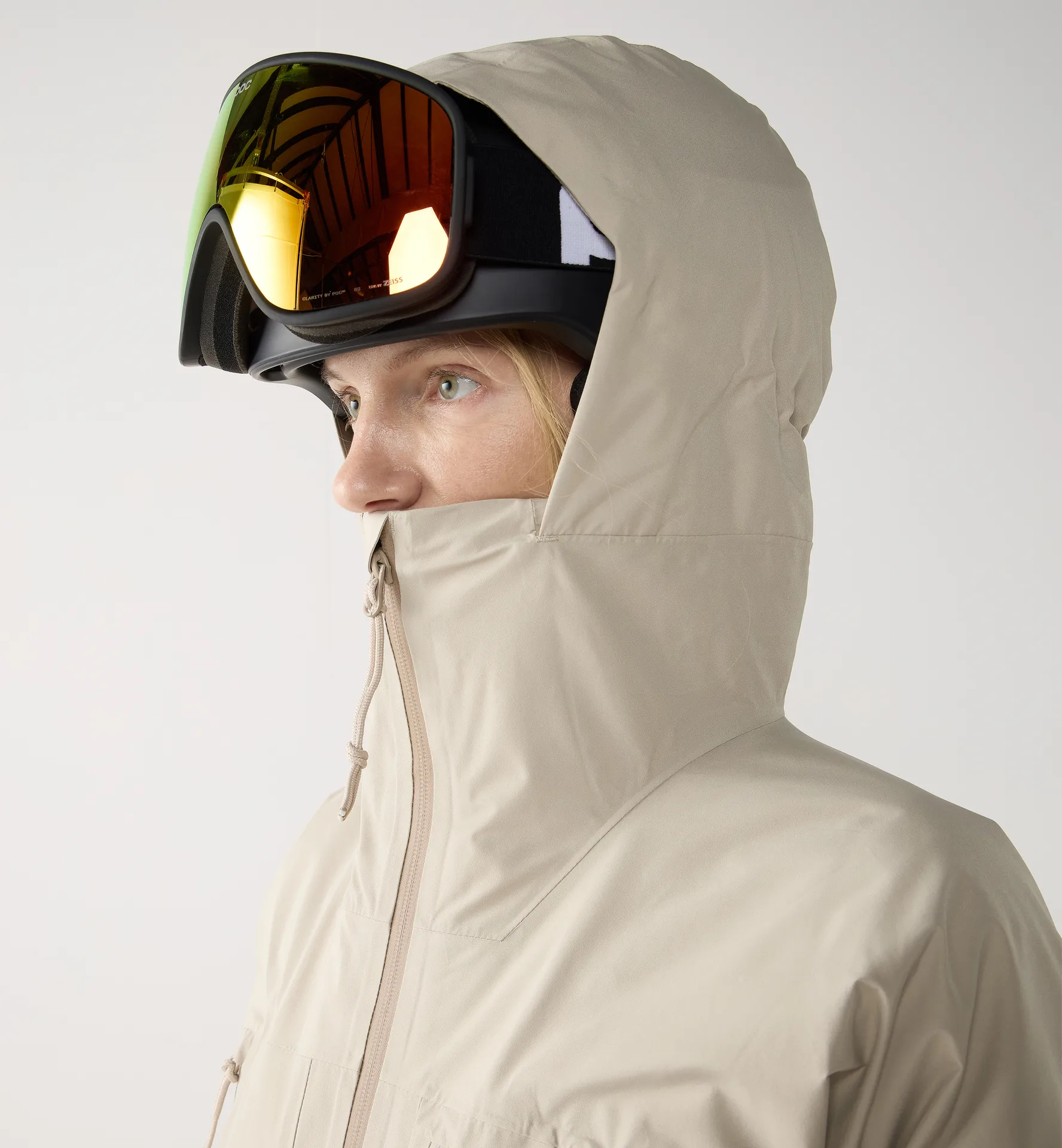 Latnja GTX Insulated Jacket Women Chalk Beige