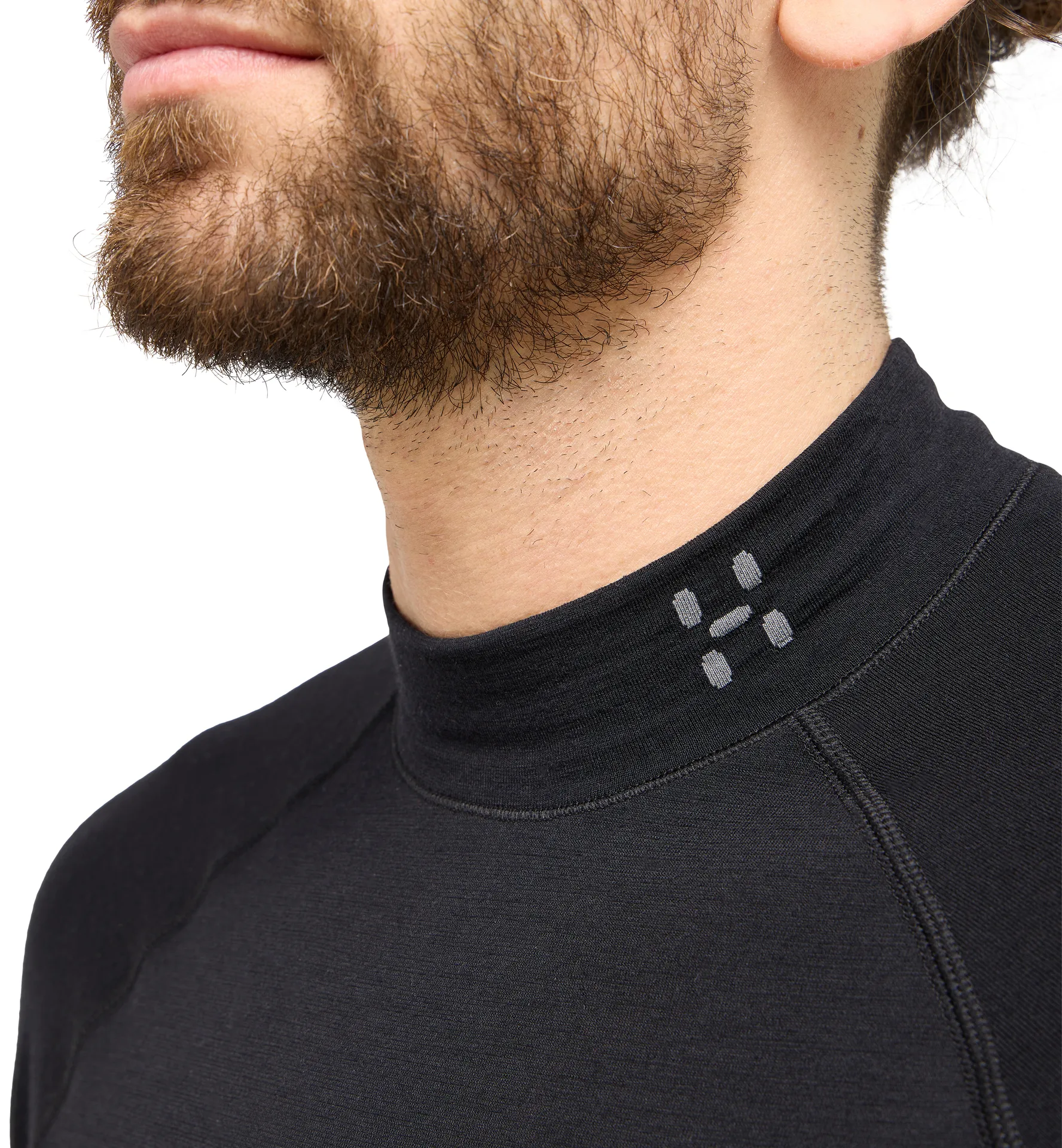 Latnja Wool Crew Neck Men True Black