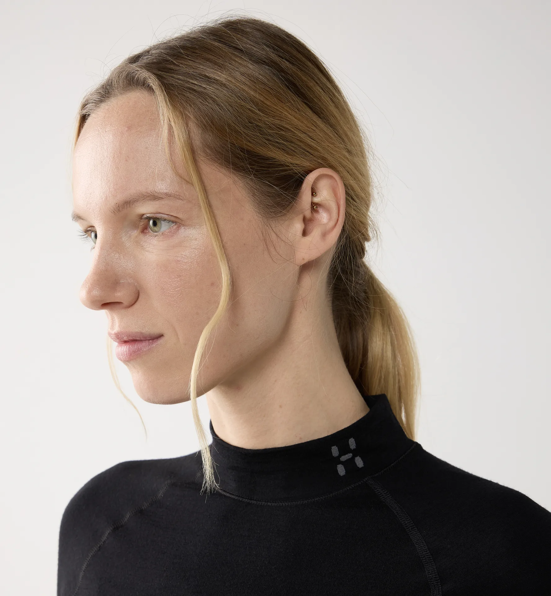 Latnja Wool Crew Neck Women True Black