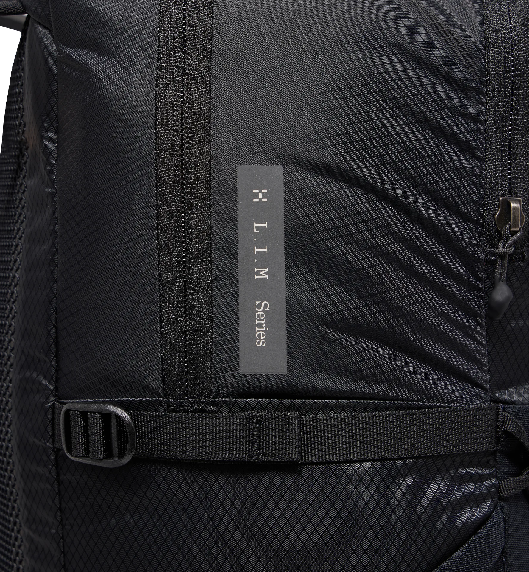 L.I.M Mountain Trail 25 True Black