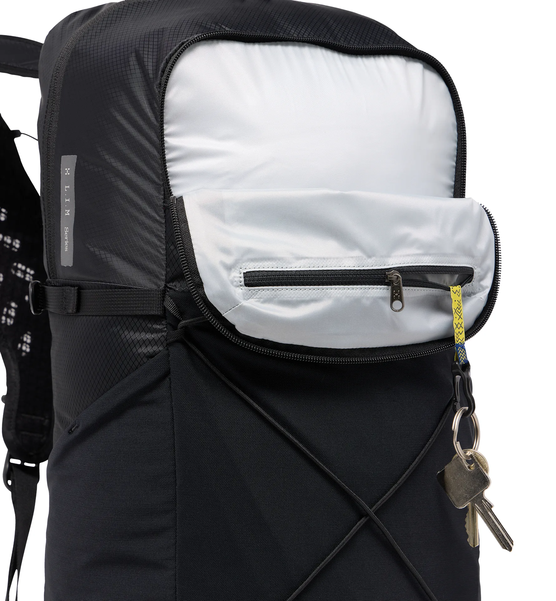 L.I.M Mountain Trail 25 True Black