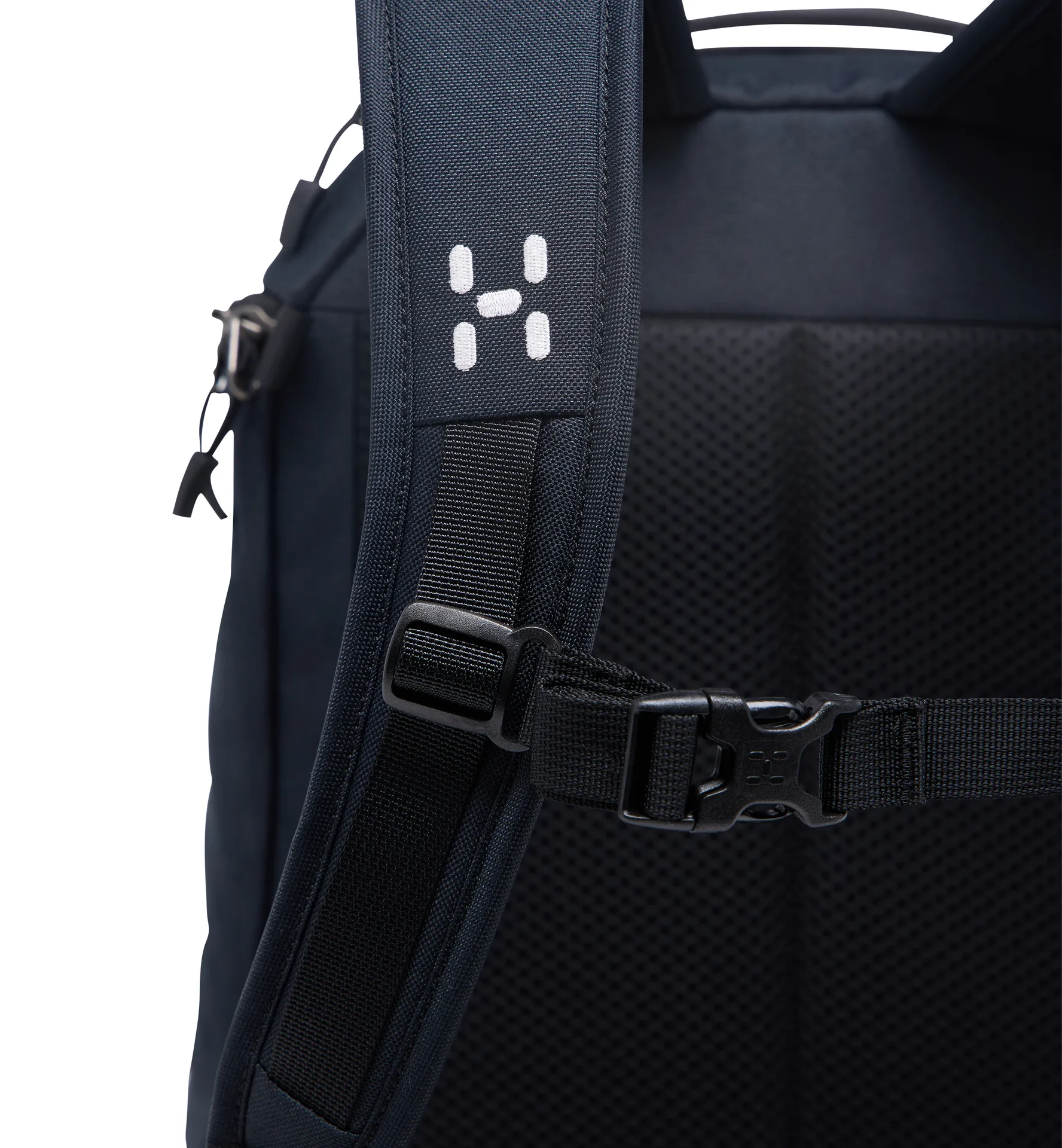 Corker Large True Black