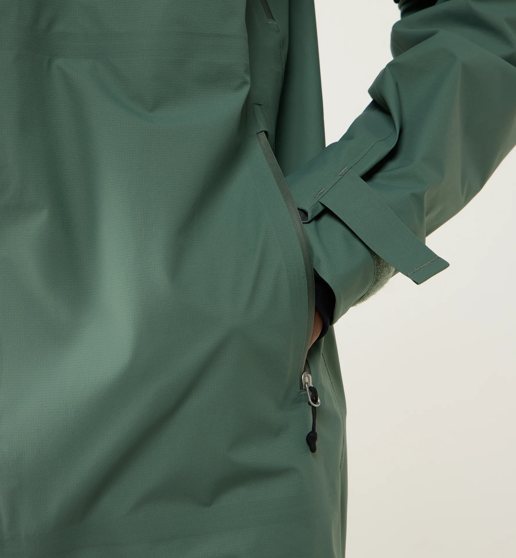 L.I.M Airak GTX Jacket Men Chlorophyll Green