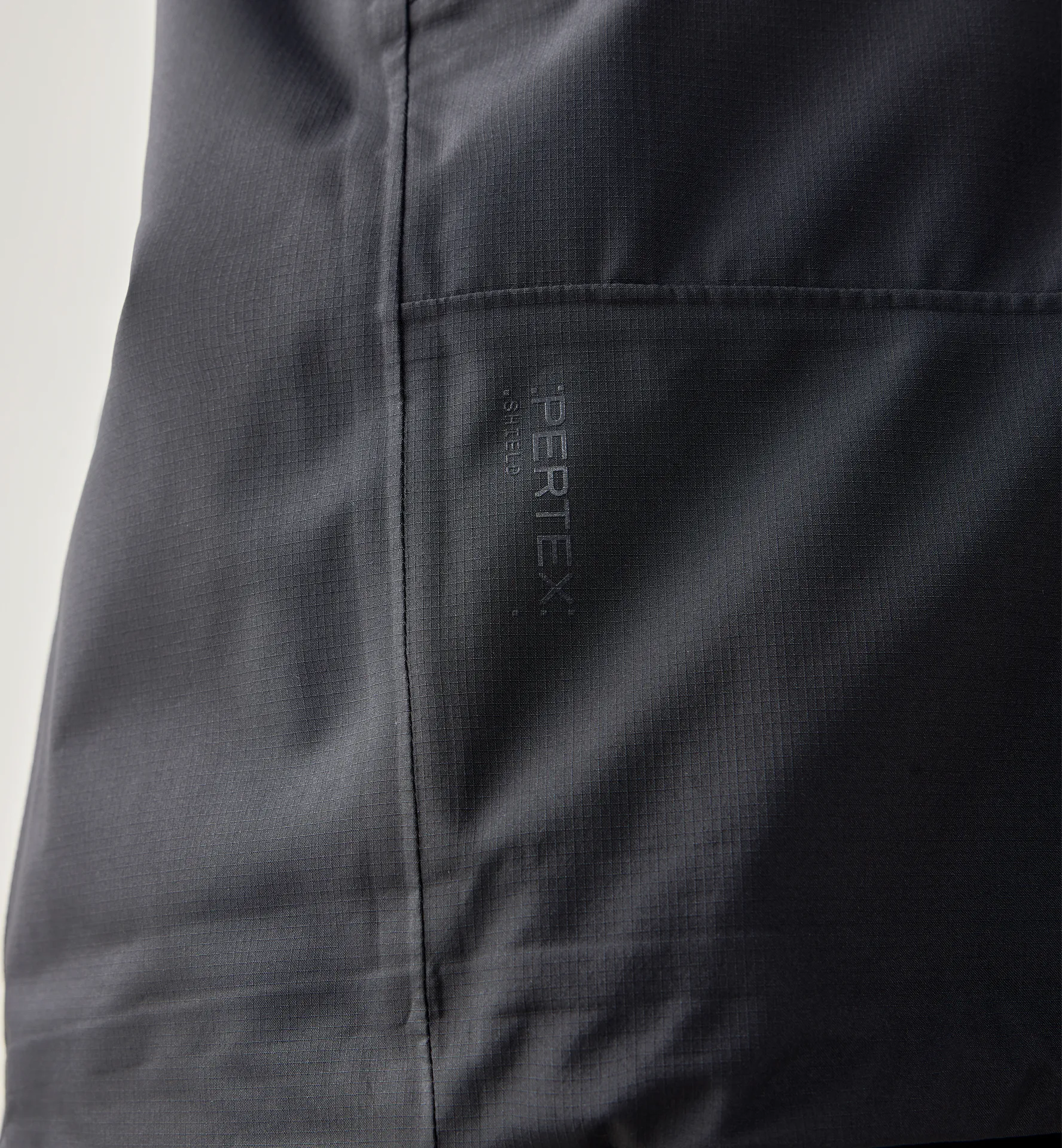 L.I.M Airak 2,5L Jacket Men True Black