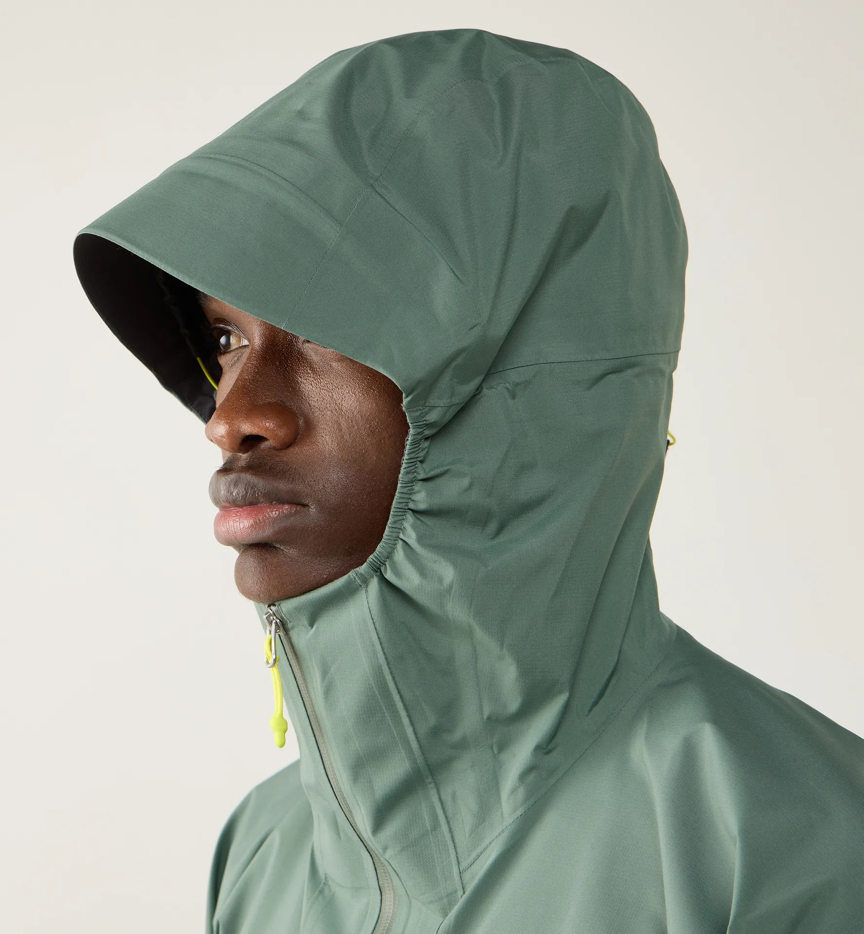 L.I.M Airak 2,5L Jacket Men Chlorophyll Green