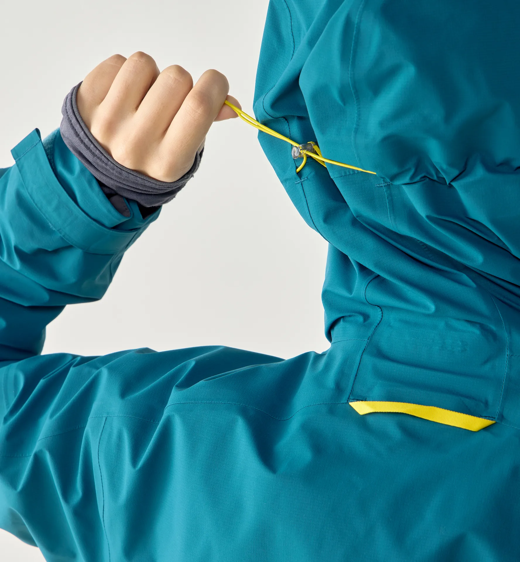 L.I.M Airak GTX Jacket Women Deep Teal