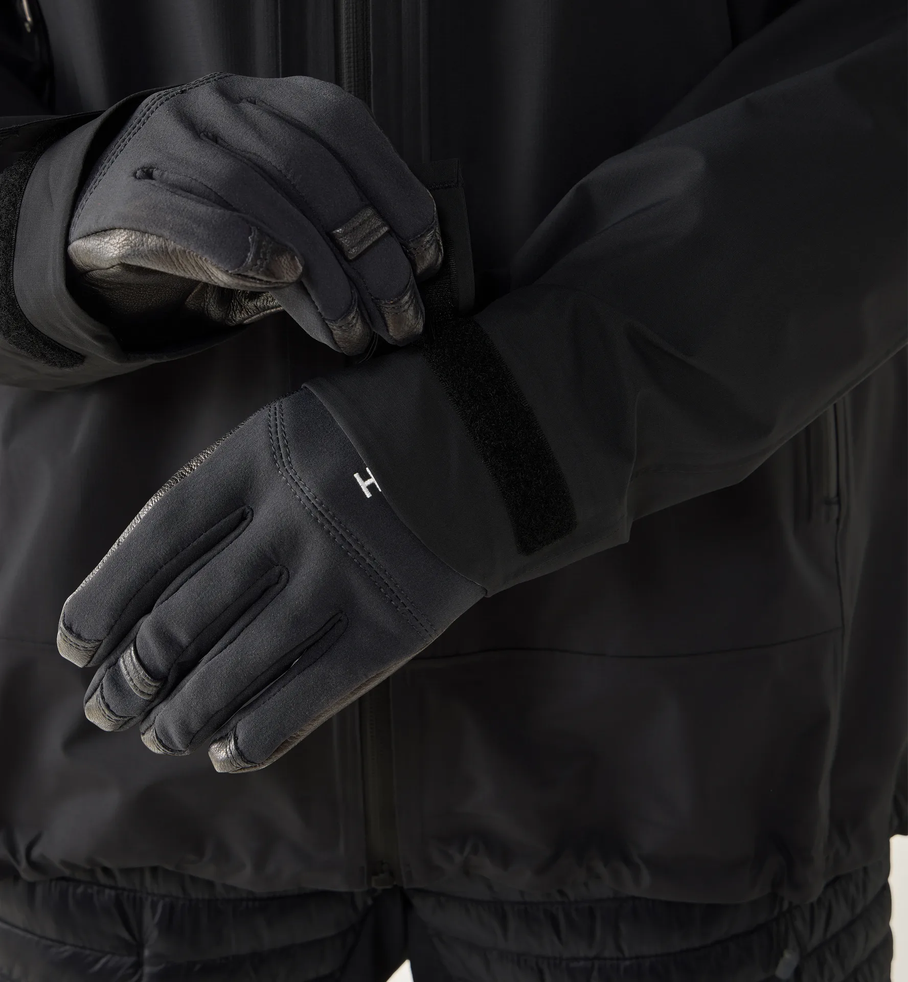 L.I.M Airak 2,5L Jacket Women True Black