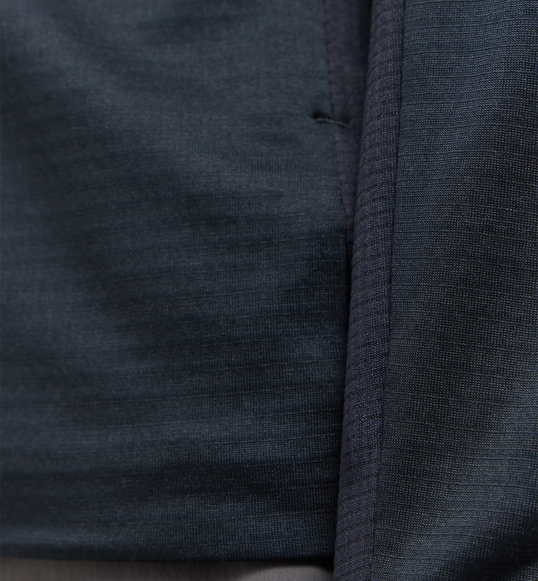 L.I.M Mid Fast II Hood Men True Black