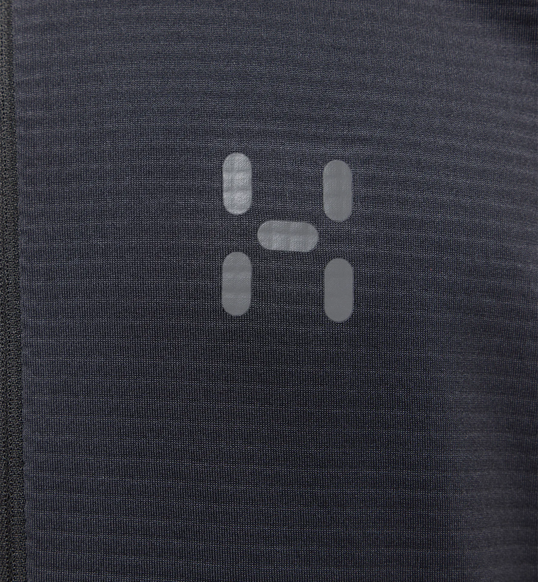 L.I.M Mid Multi II Hood Men True Black