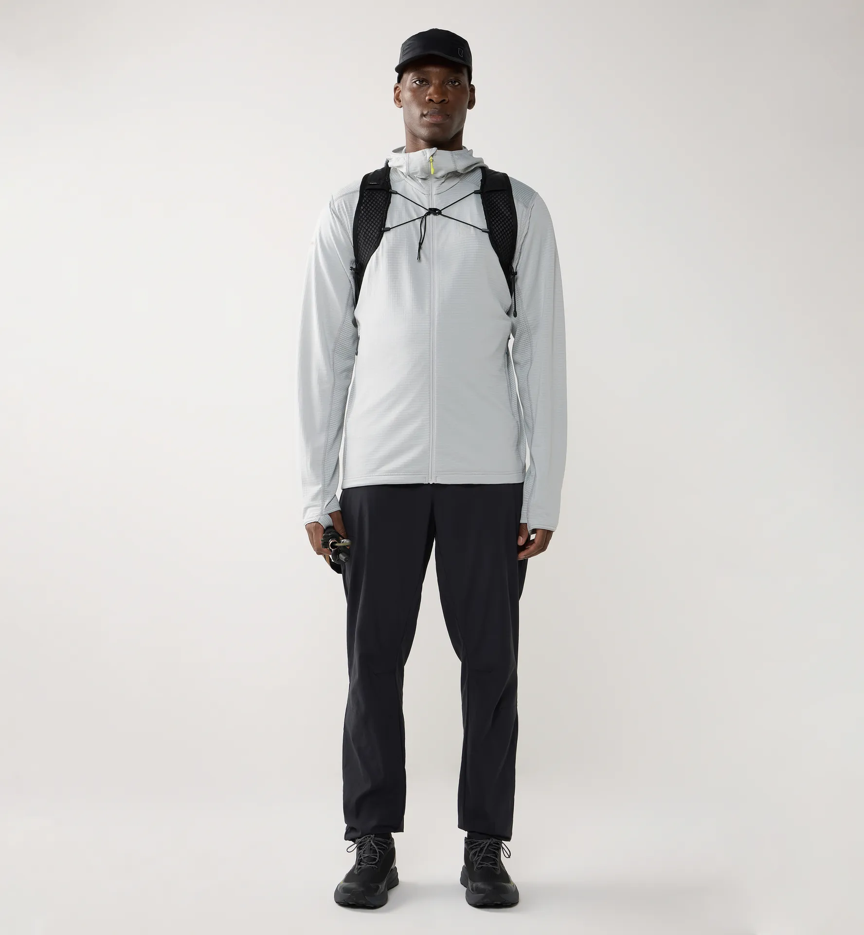 L.I.M Mid Multi II Hood Men Stone Grey