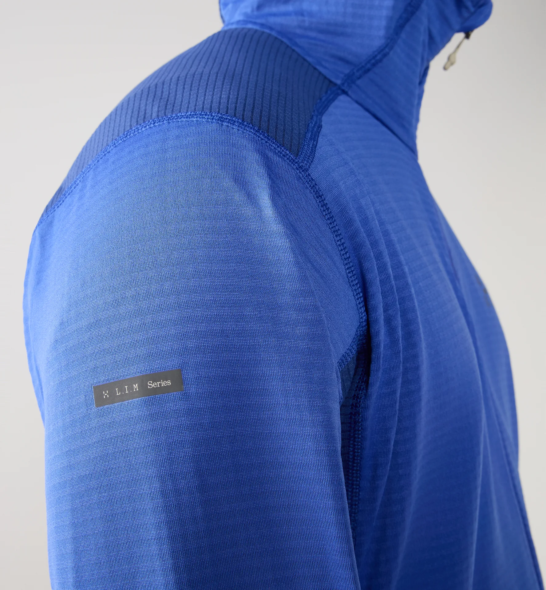 L.I.M Mid Multi II Hood Men Northern Blue / Evening Blue