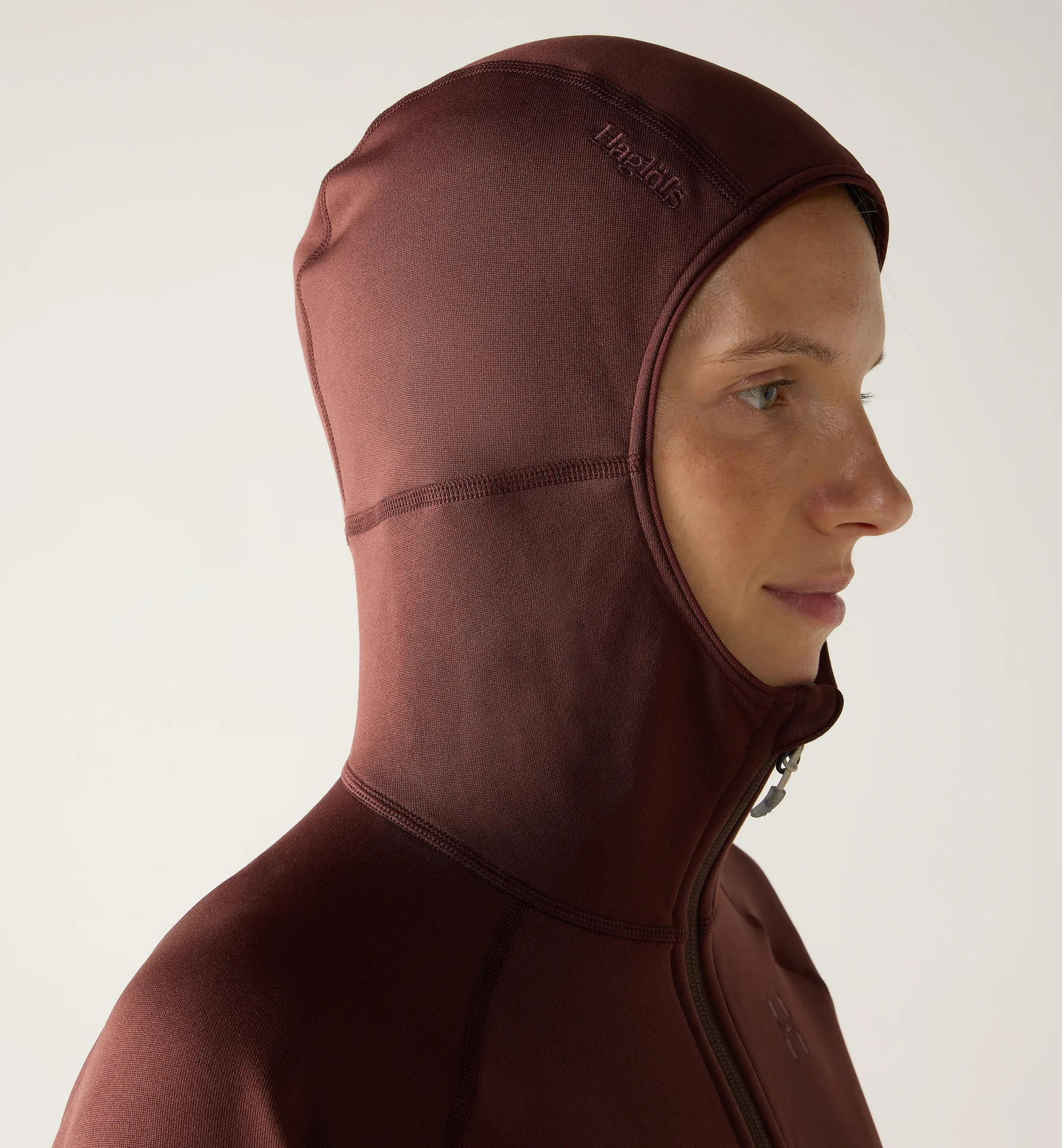 Magma Mid Hood Women Maroon Trail