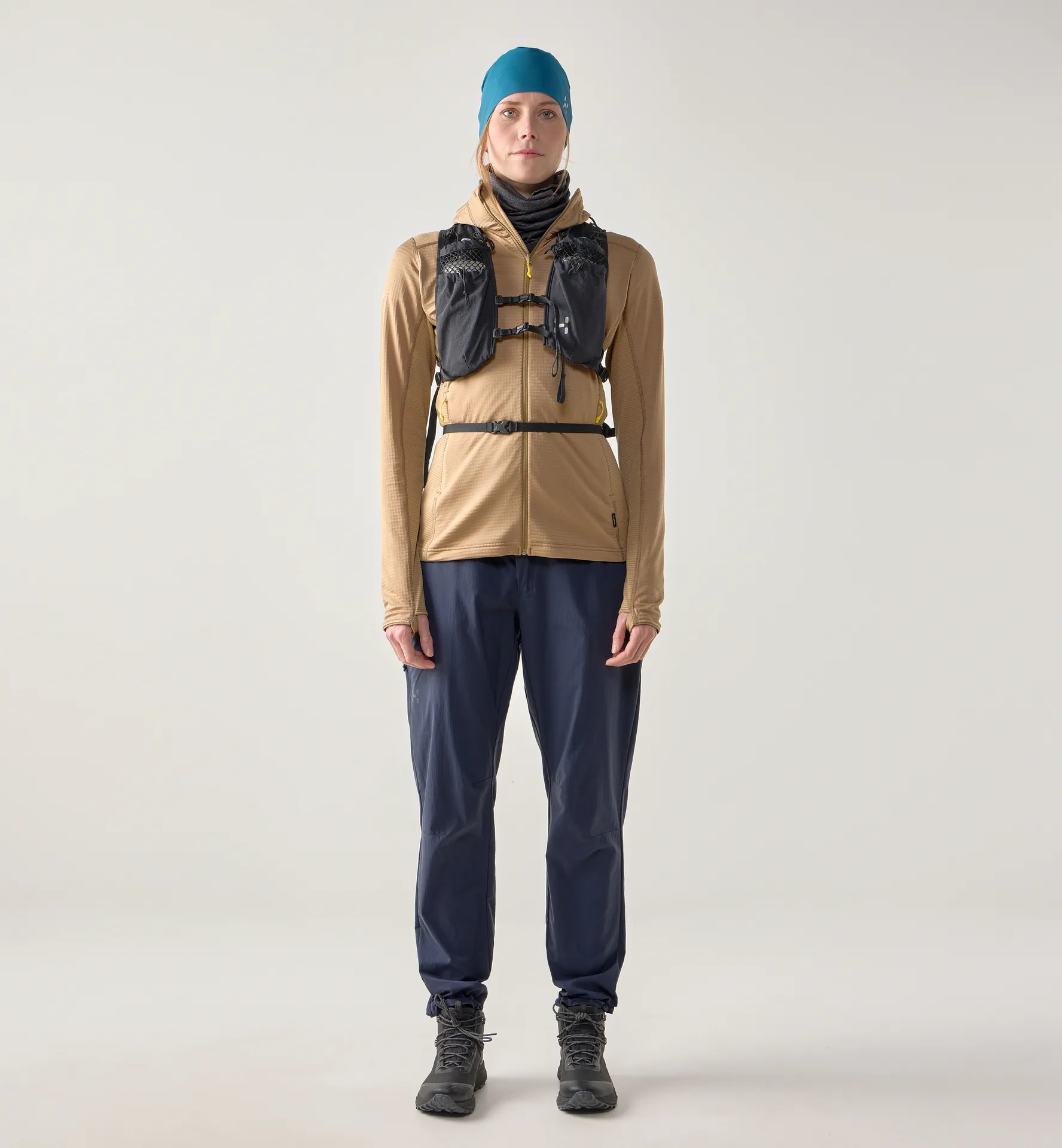 L.I.M Mid Multi II Hood Women Oak Brown