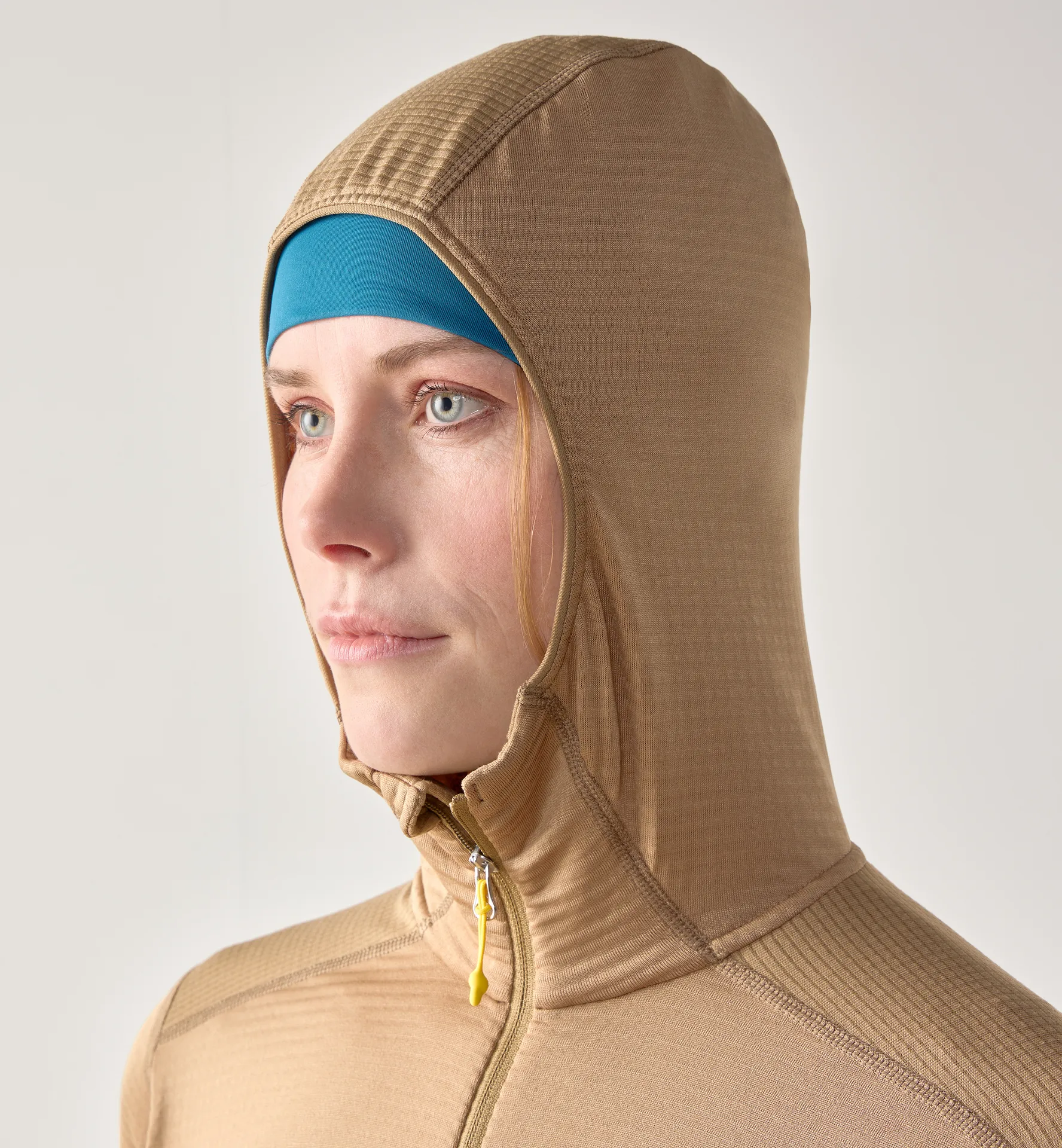 L.I.M Mid Multi II Hood Women Oak Brown